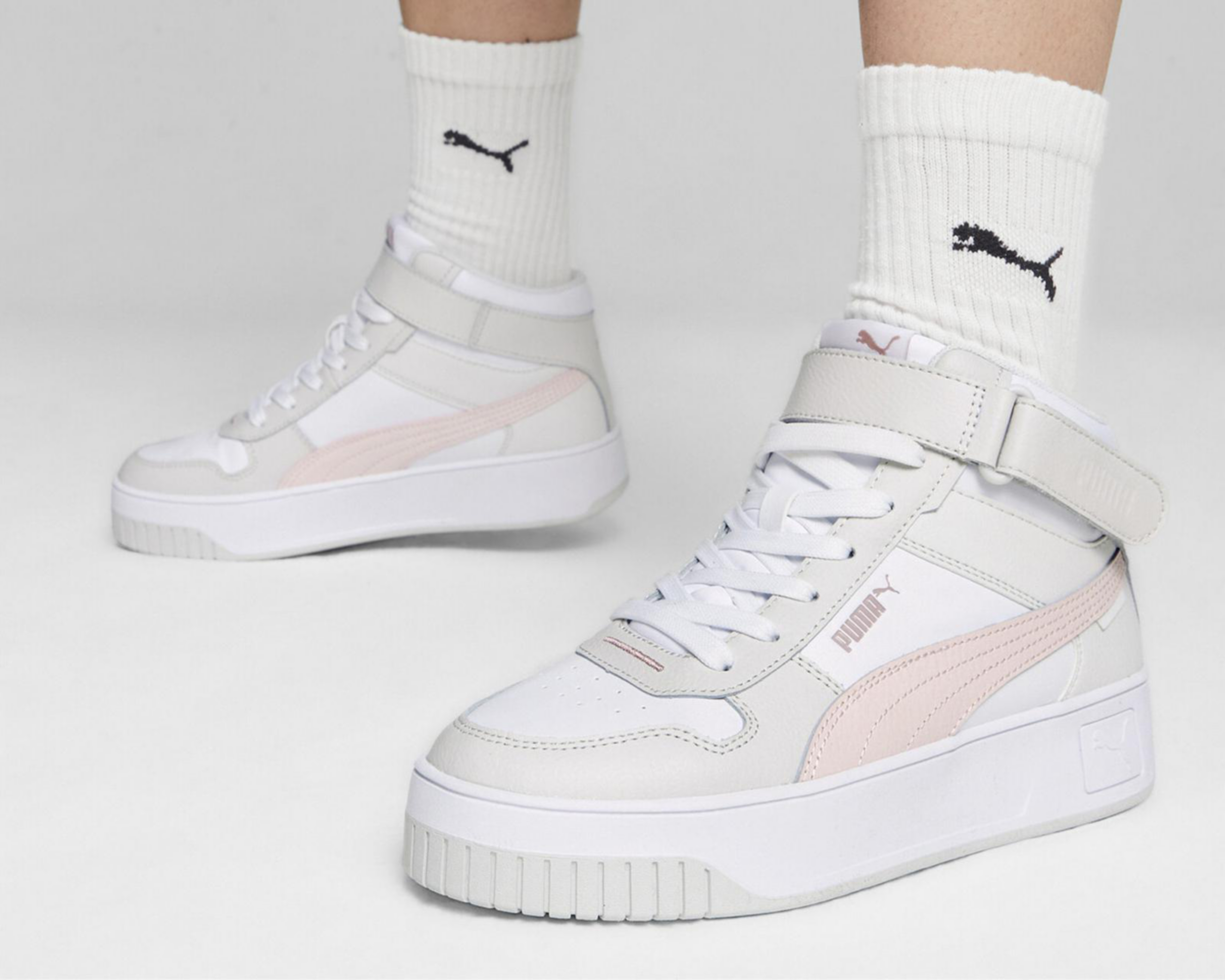 Foto 8 pulgar | Tenis Puma Carina Street Mid para Mujer