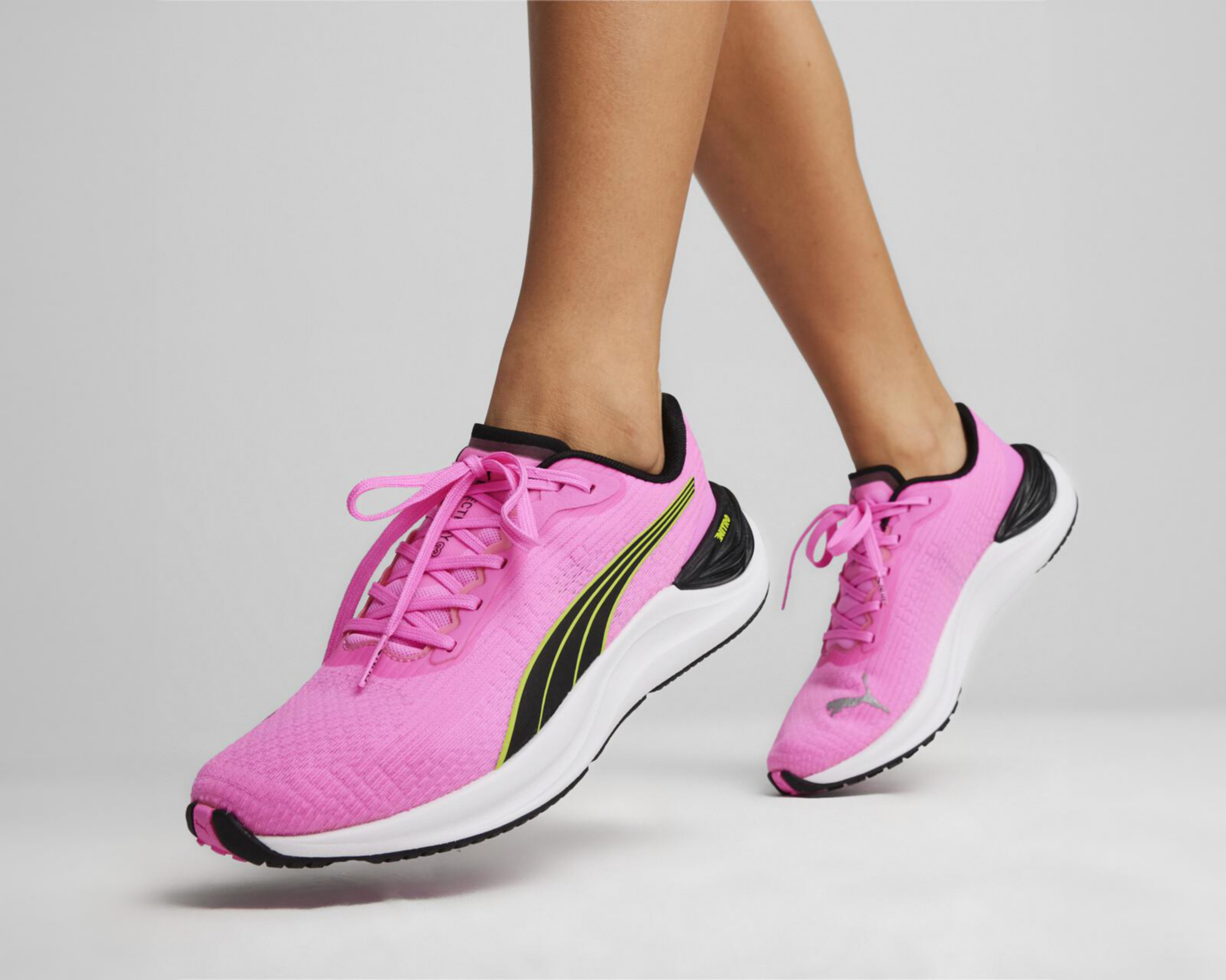 Foto 7 | Tenis para Correr Puma Electrify Nitro 3 para Mujer