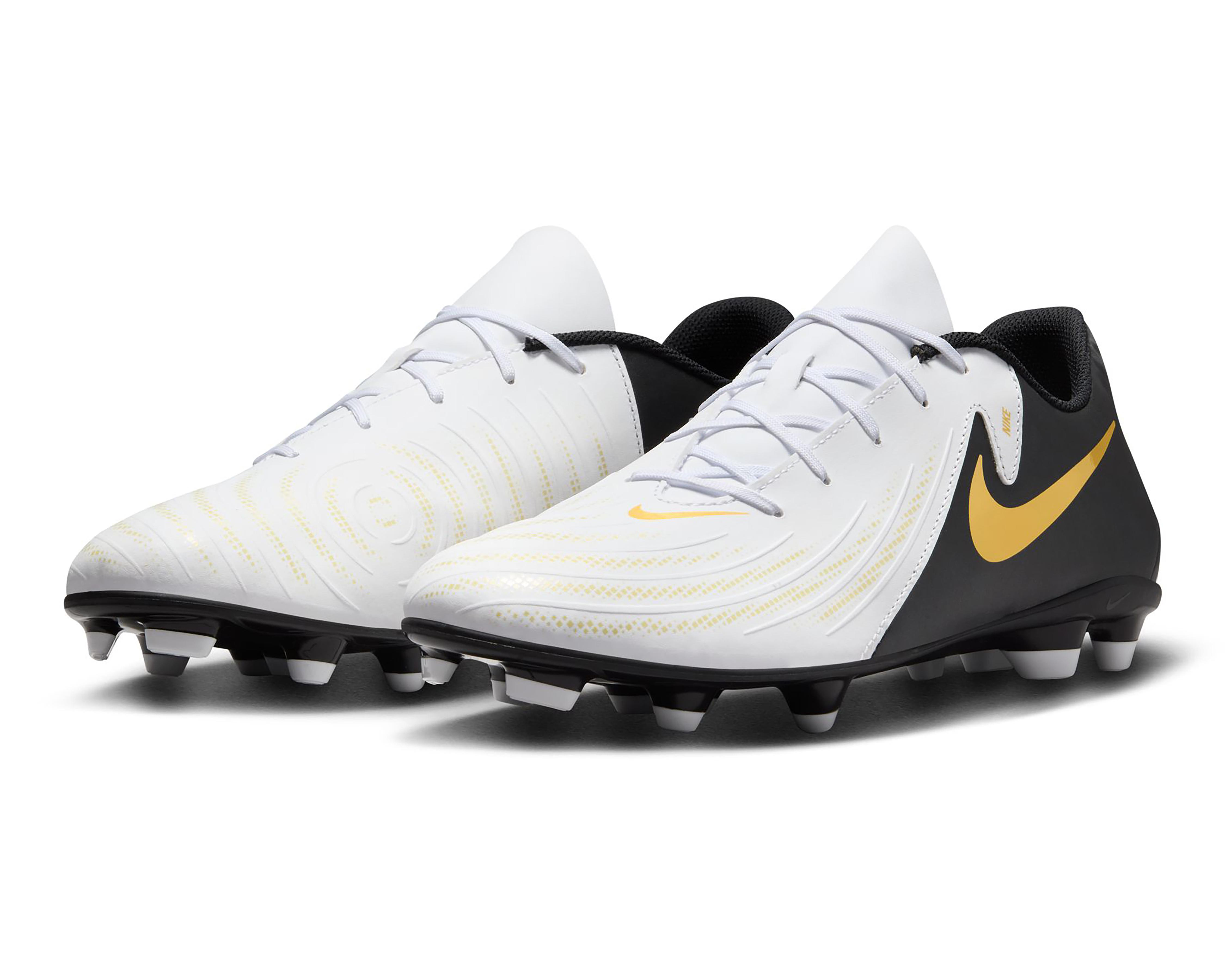 Taquetes para Futbol Nike Phantom GX 2 Club para Hombre