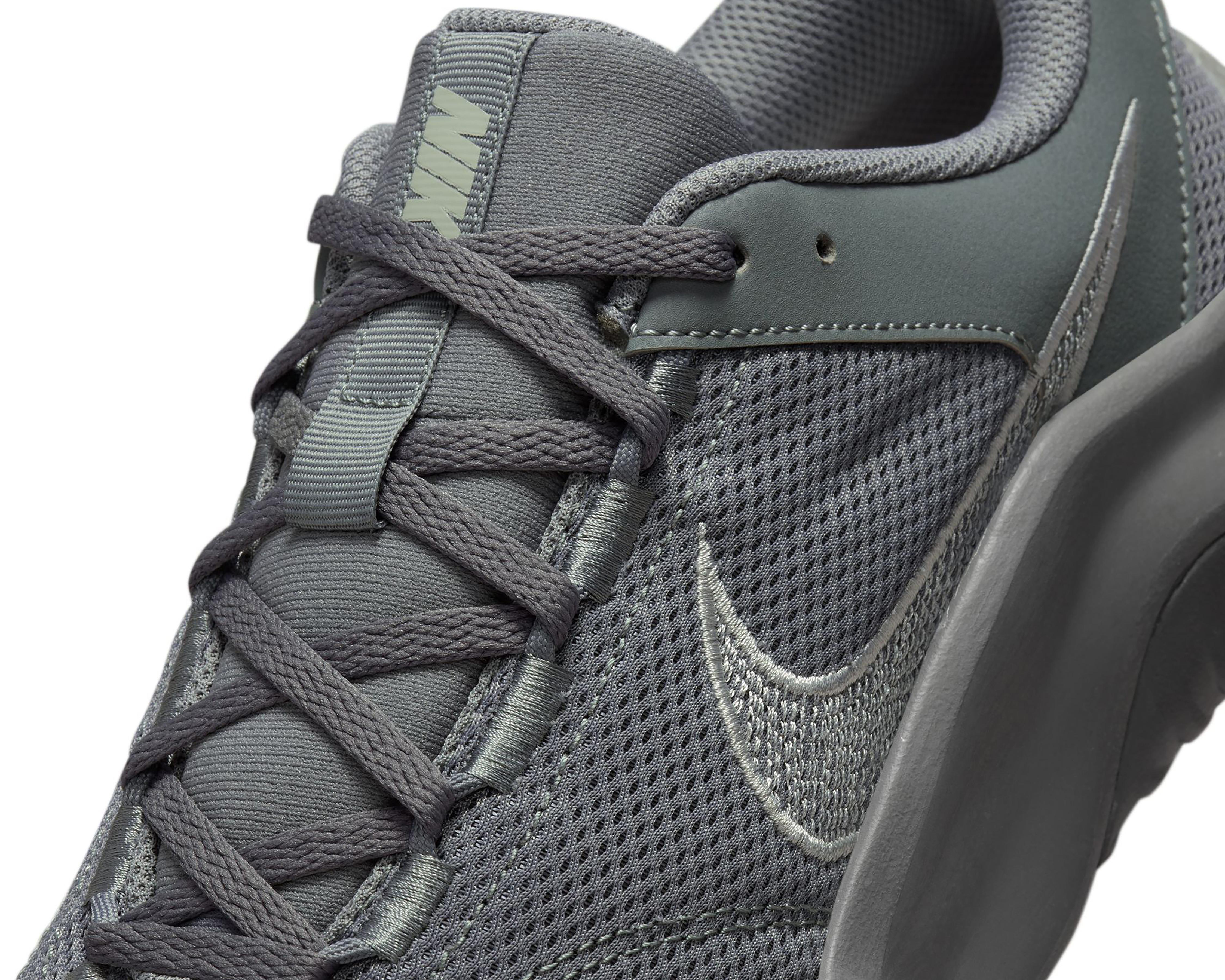 Foto 8 pulgar | Tenis para Correr Nike Legend Essential 3 Next Nature para Hombre