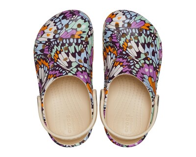 Foto 3 | Sandalias de Playa Crocs Baya Seasonal Printed para Niña