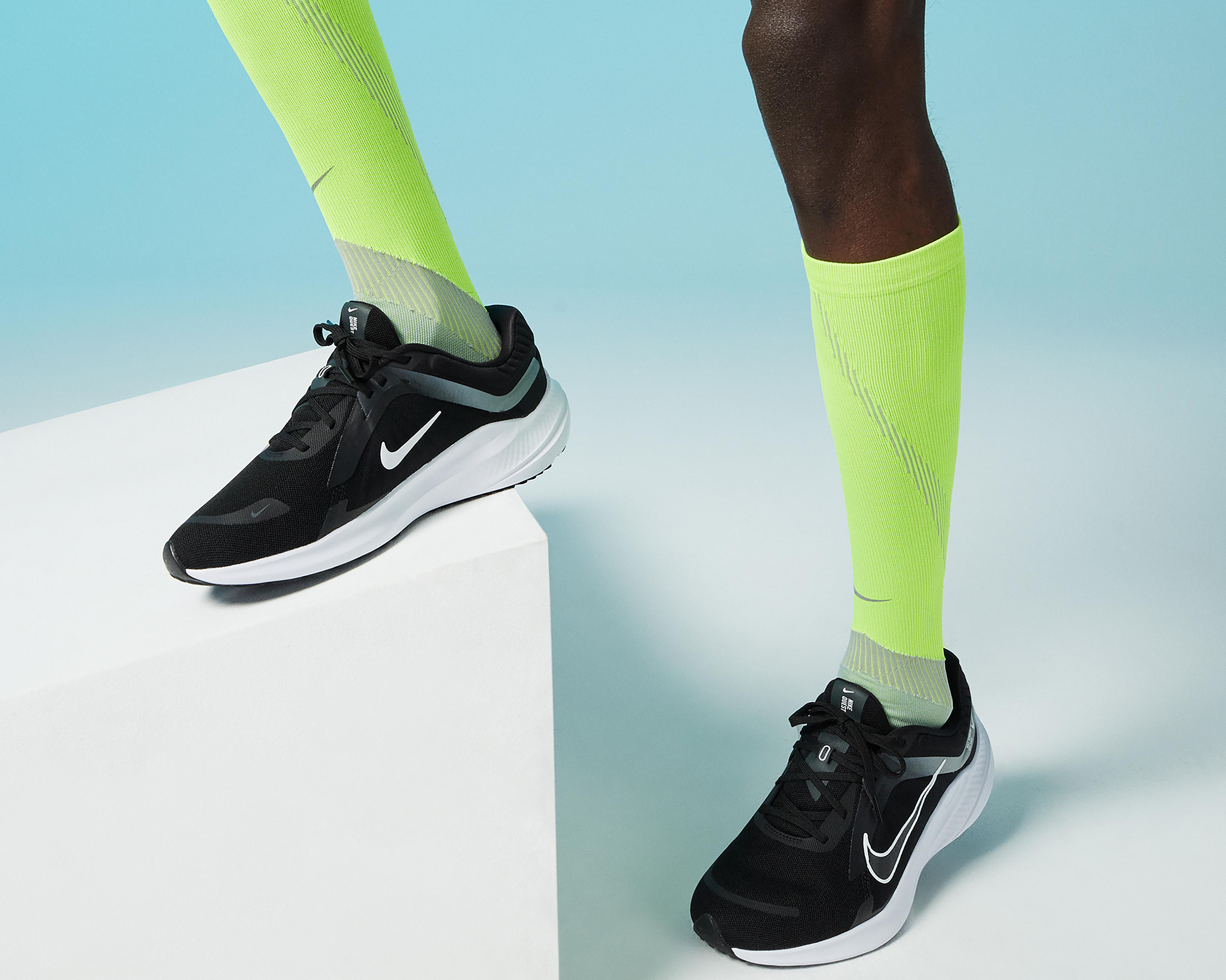 Foto 10 | Tenis para Correr Nike Quest 5 para Hombre