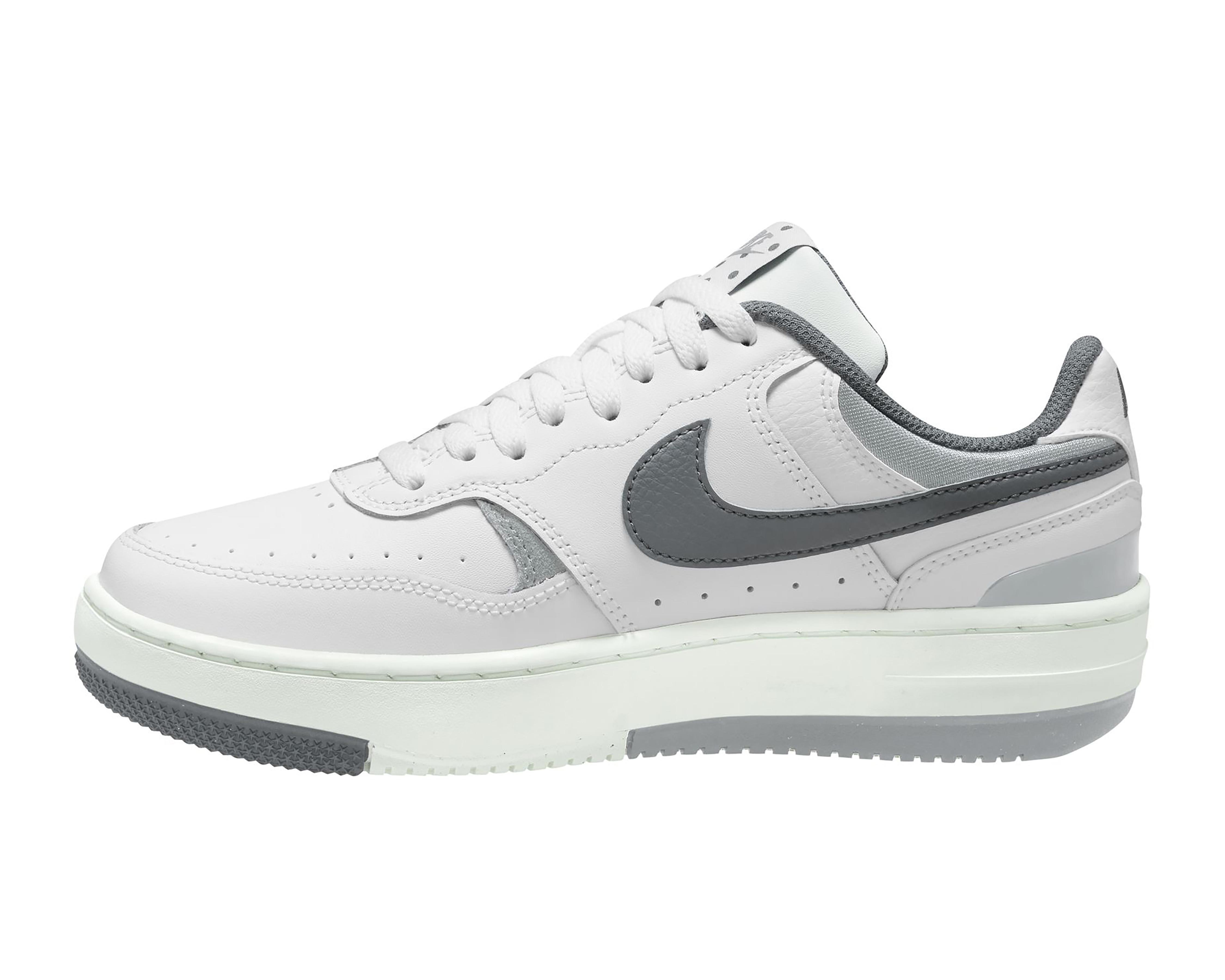 Foto 2 pulgar | Tenis Nike Gamma Force para Mujer