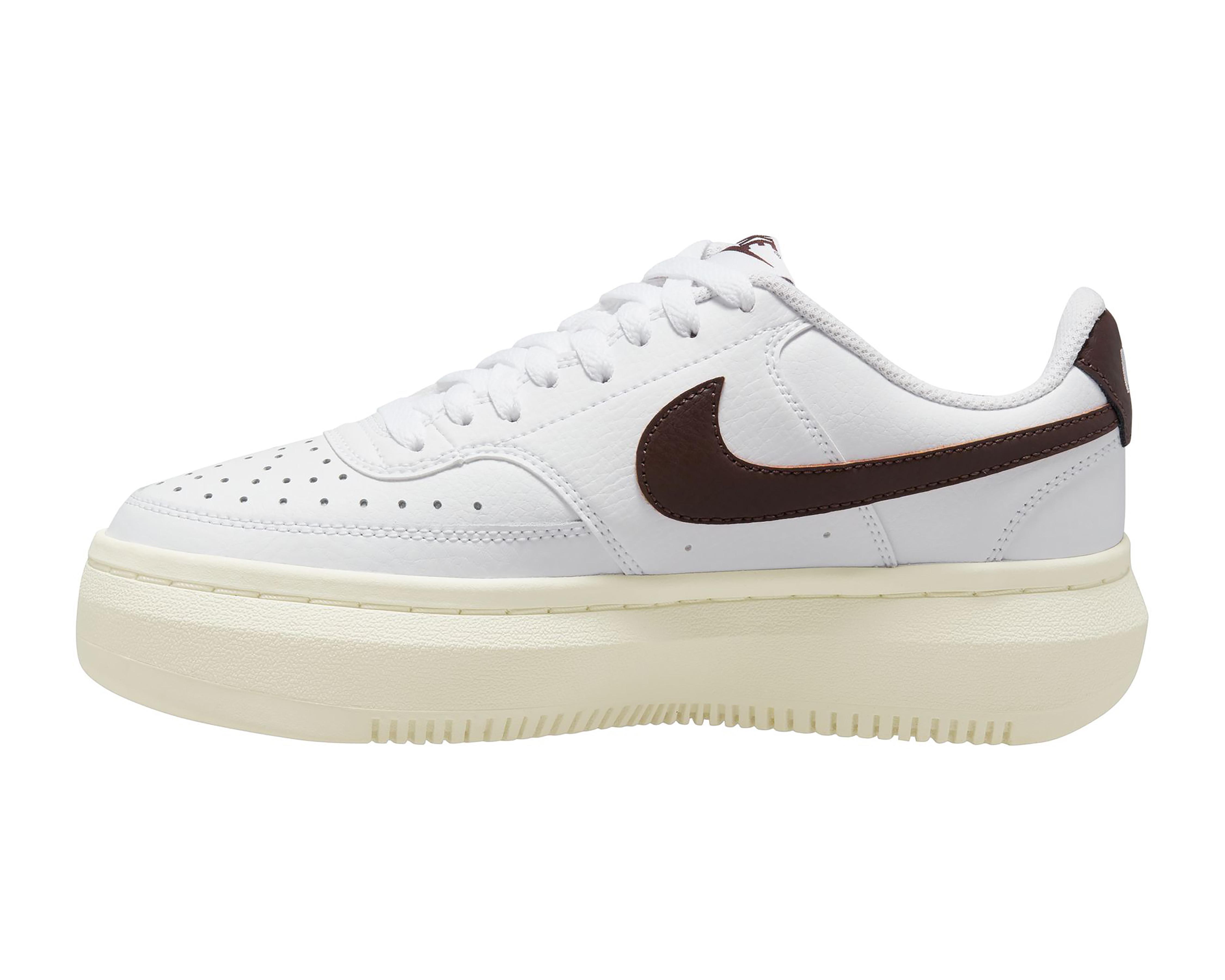 Foto 2 pulgar | Tenis para Basquetbol Nike Court Vision Alta para Mujer