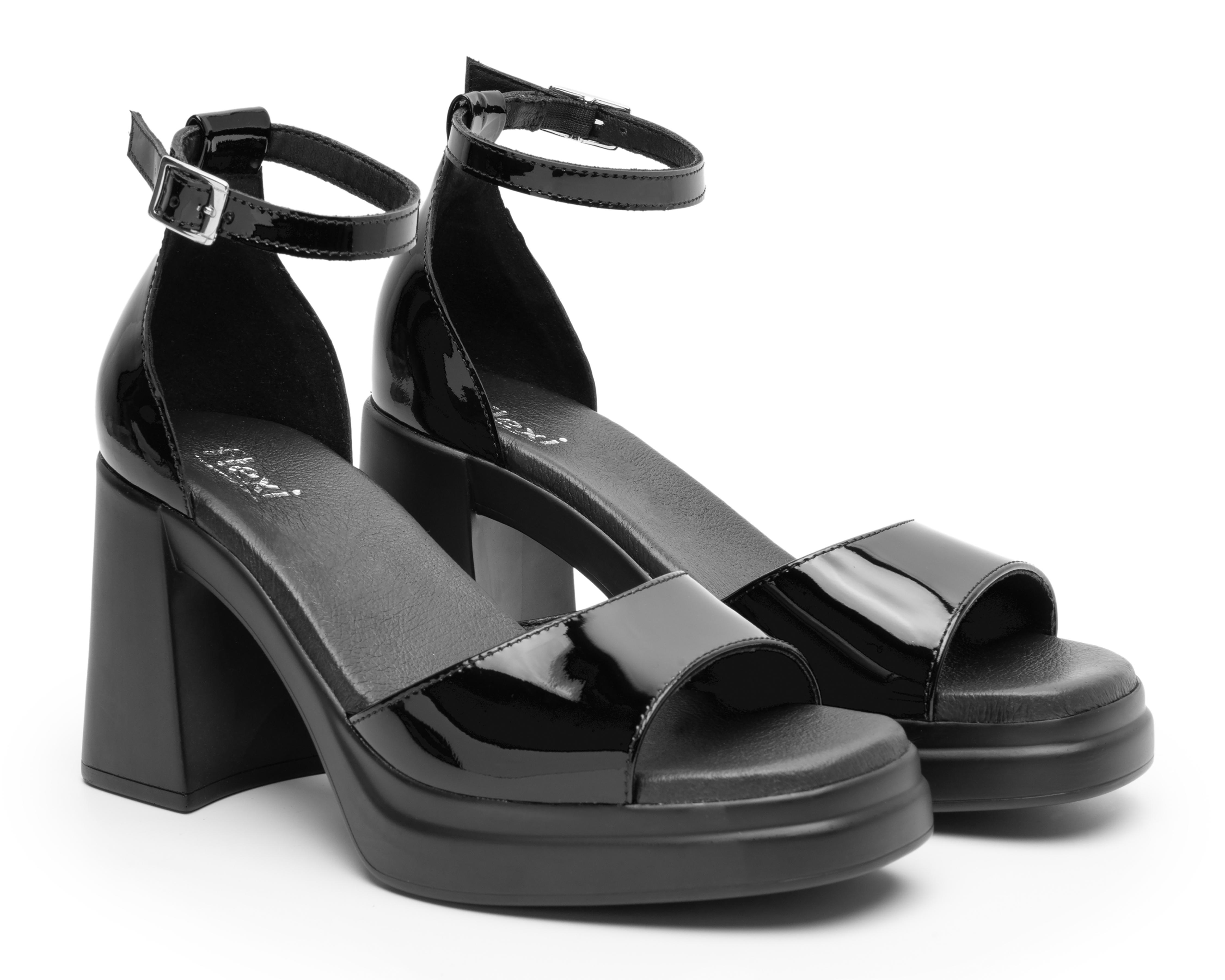 Sandalias Confort Flexi de Piel para Mujer $805