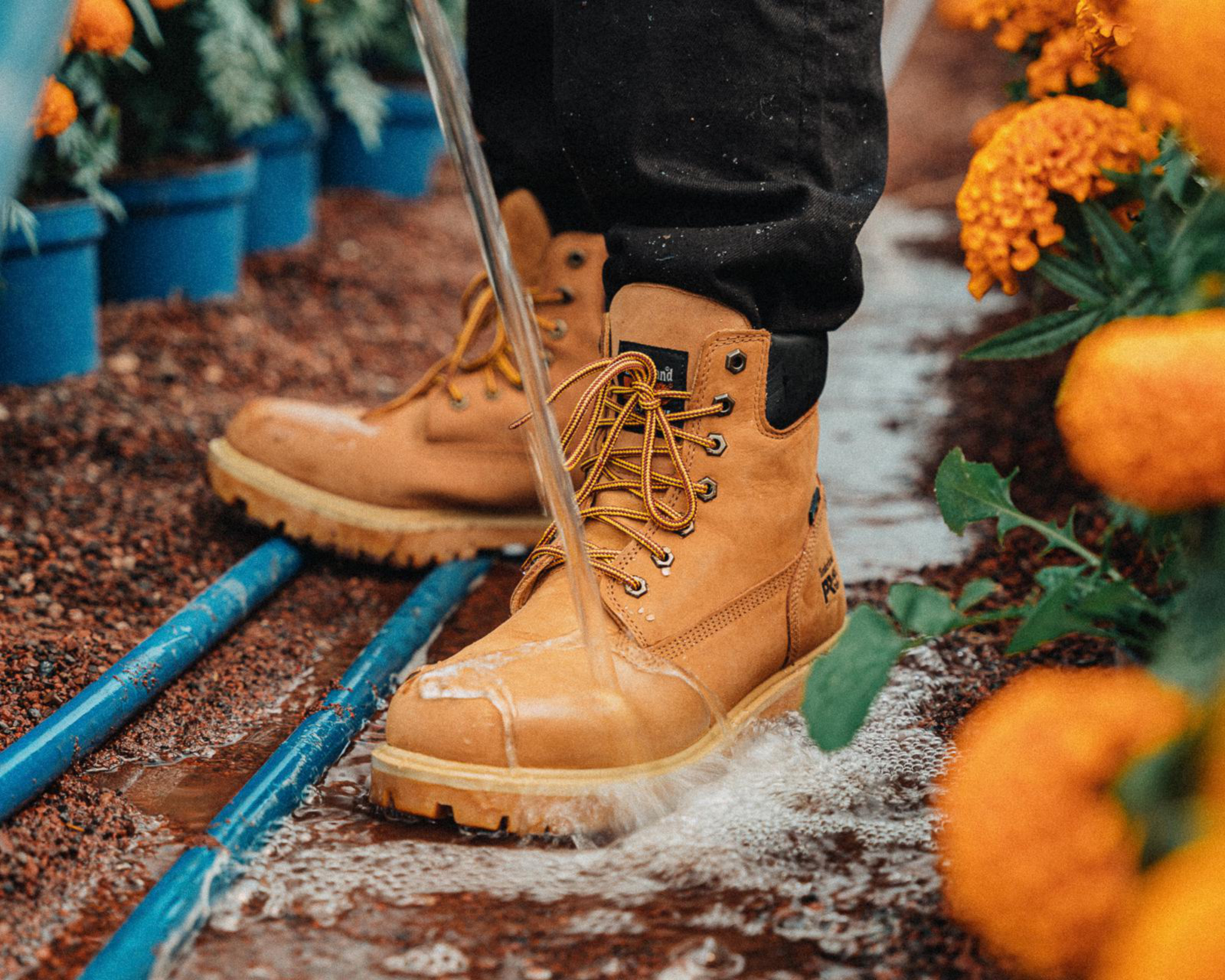 Foto 9 pulgar | Botas Timberland 6 In Direct Attach WP INS para Hombre