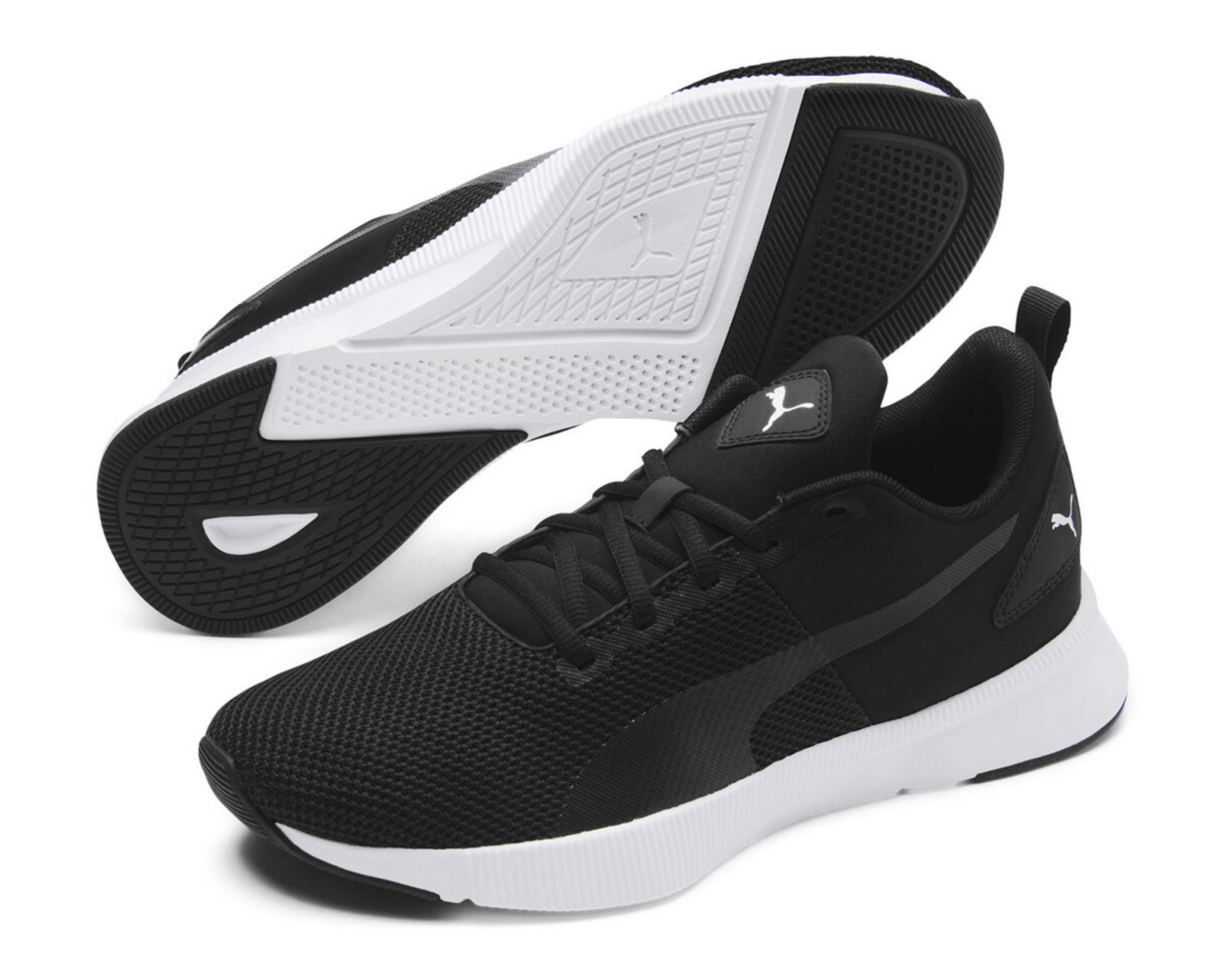 Tenis para Correr Puma Flyer Runner para Hombre $729