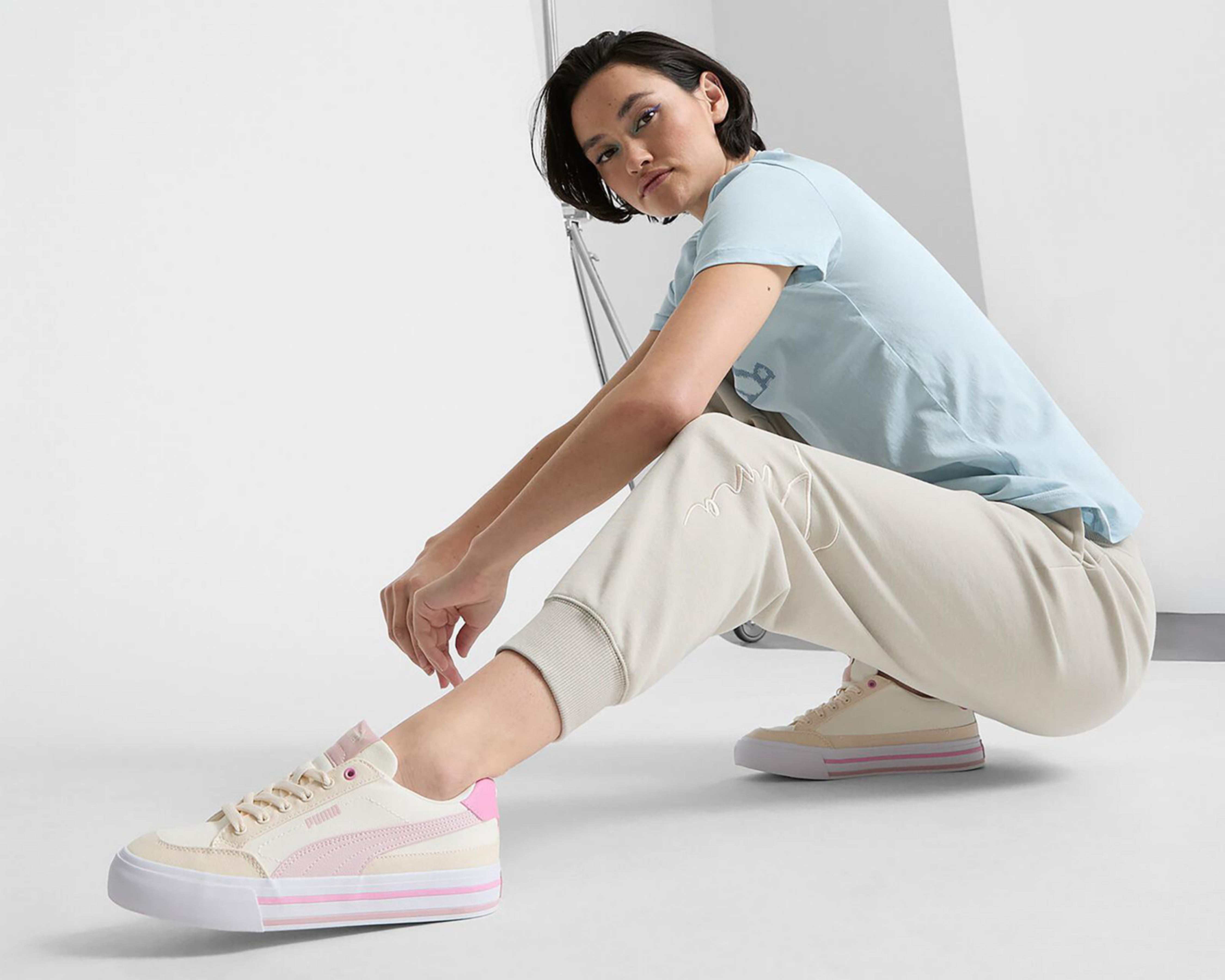 Foto 8 pulgar | Tenis Puma Court Classic Vulc para Mujer