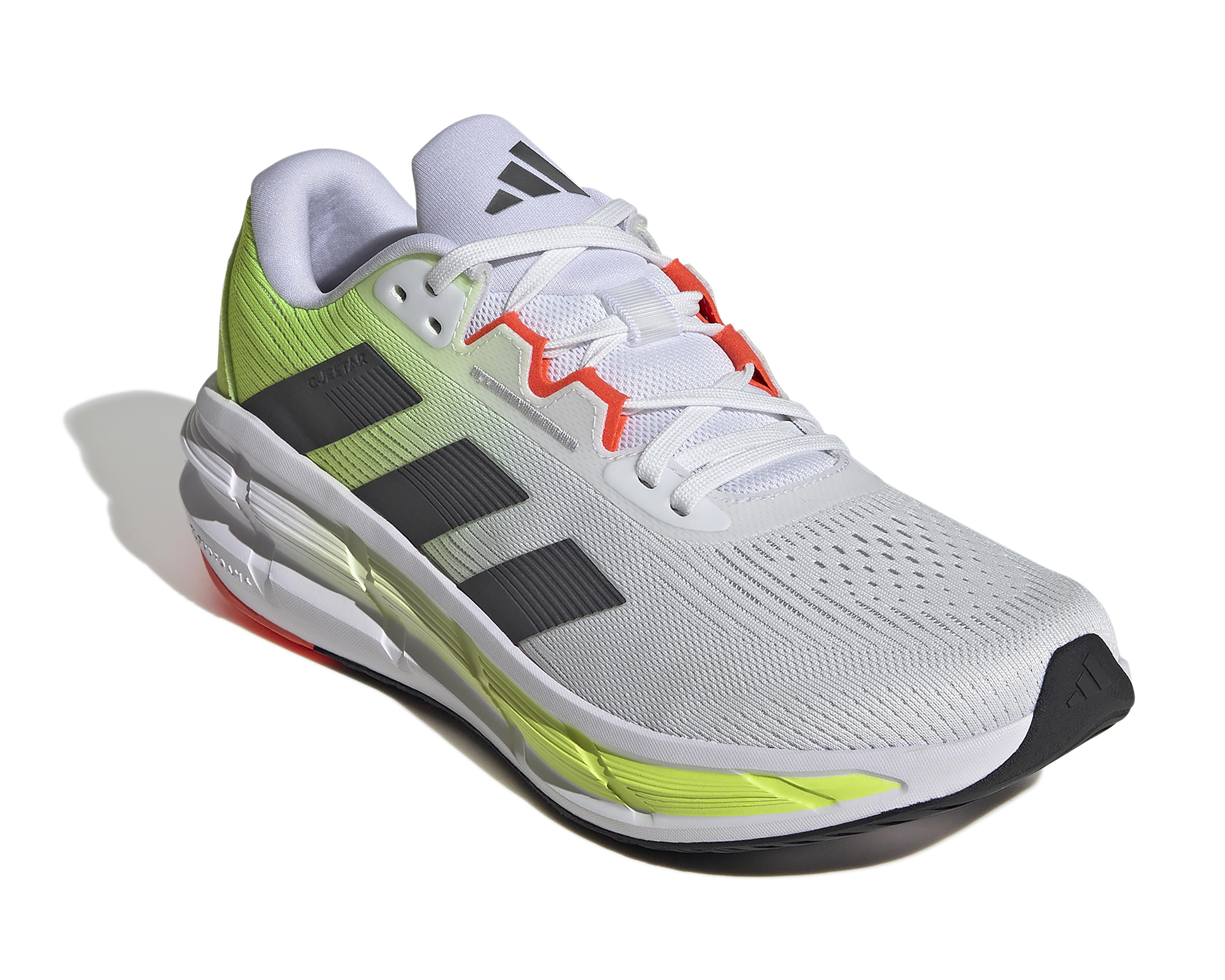 Foto 2 pulgar | Tenis Adidas Questar 3 para Hombre