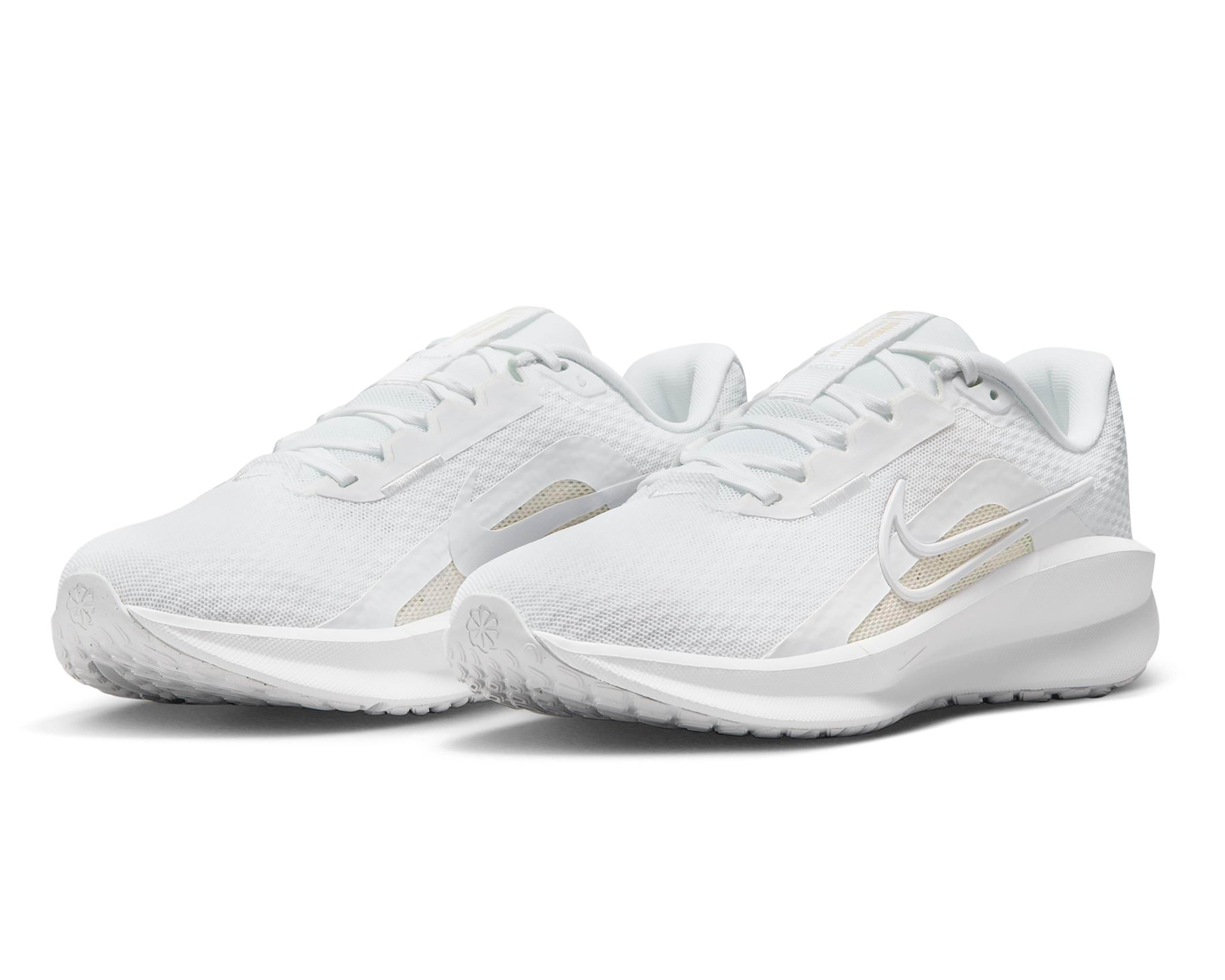 Tenis Nike Downshifter 13 para Mujer $1,799