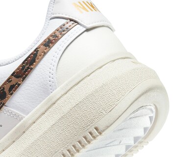 Foto 8 | Tenis Nike Court Vision Alta para Mujer