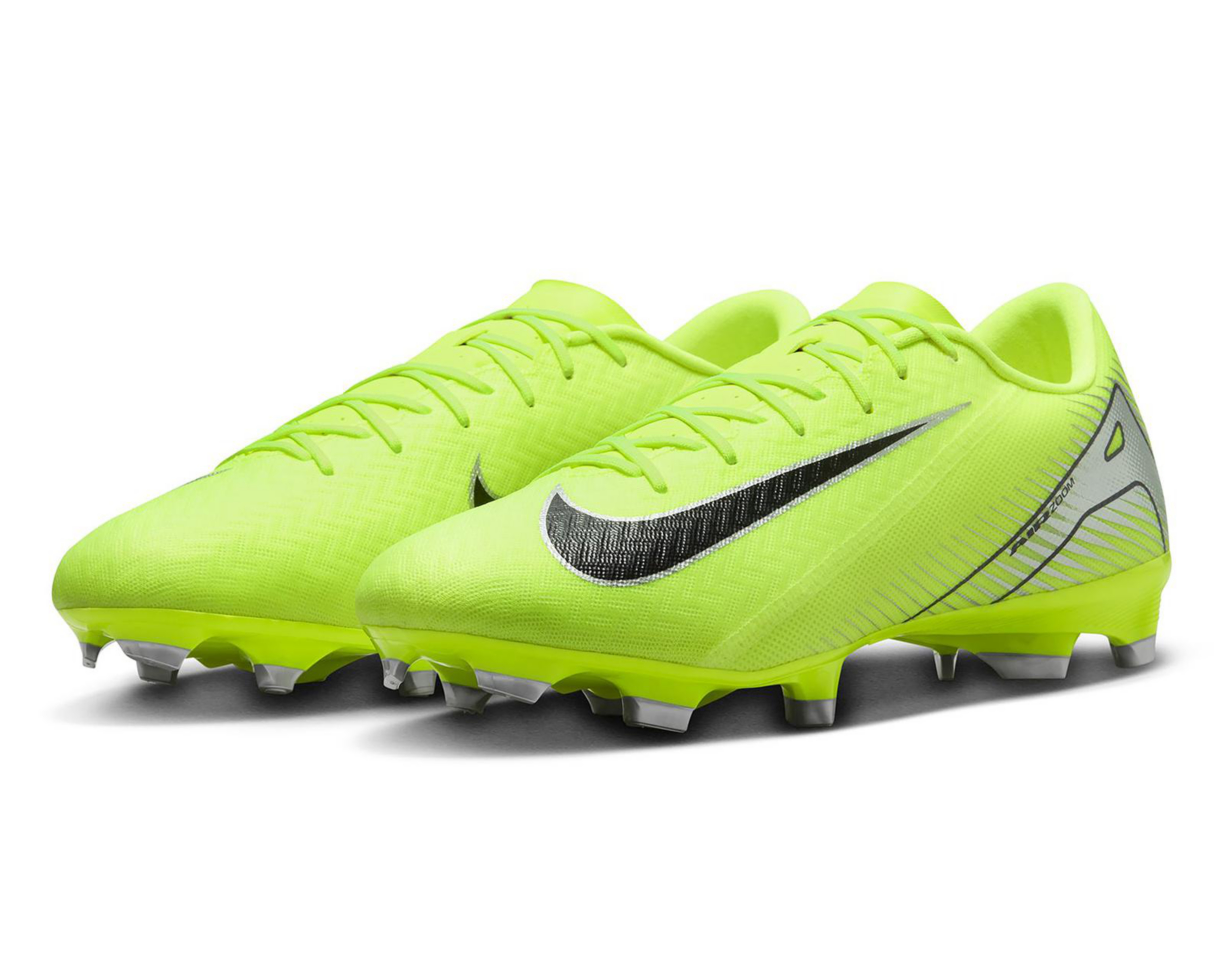 Taquetes para Futbol Nike Mercurial Vapor 16 Academy para Hombre $2,199