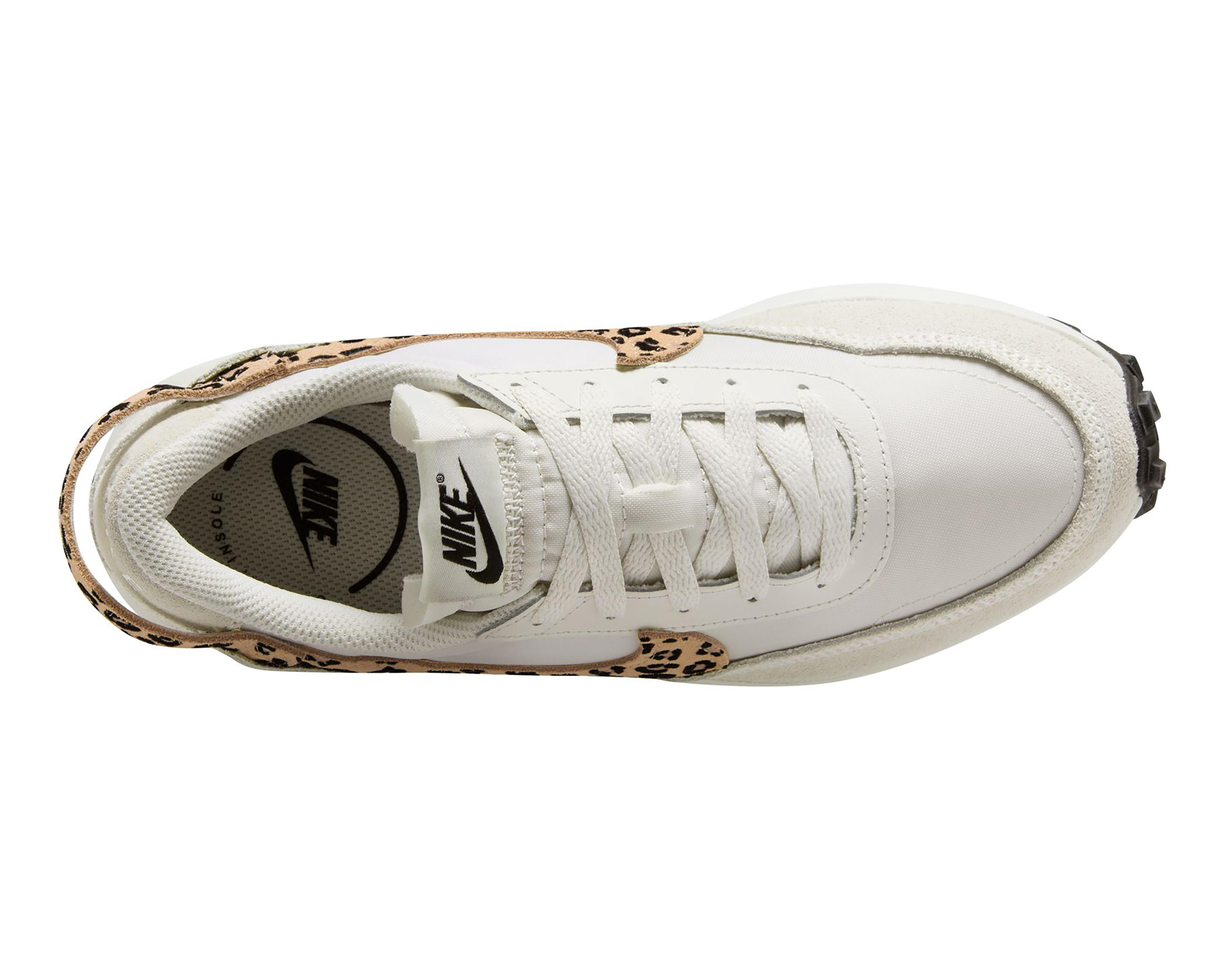 Foto 4 pulgar | Tenis Nike Waffle Debut para Mujer