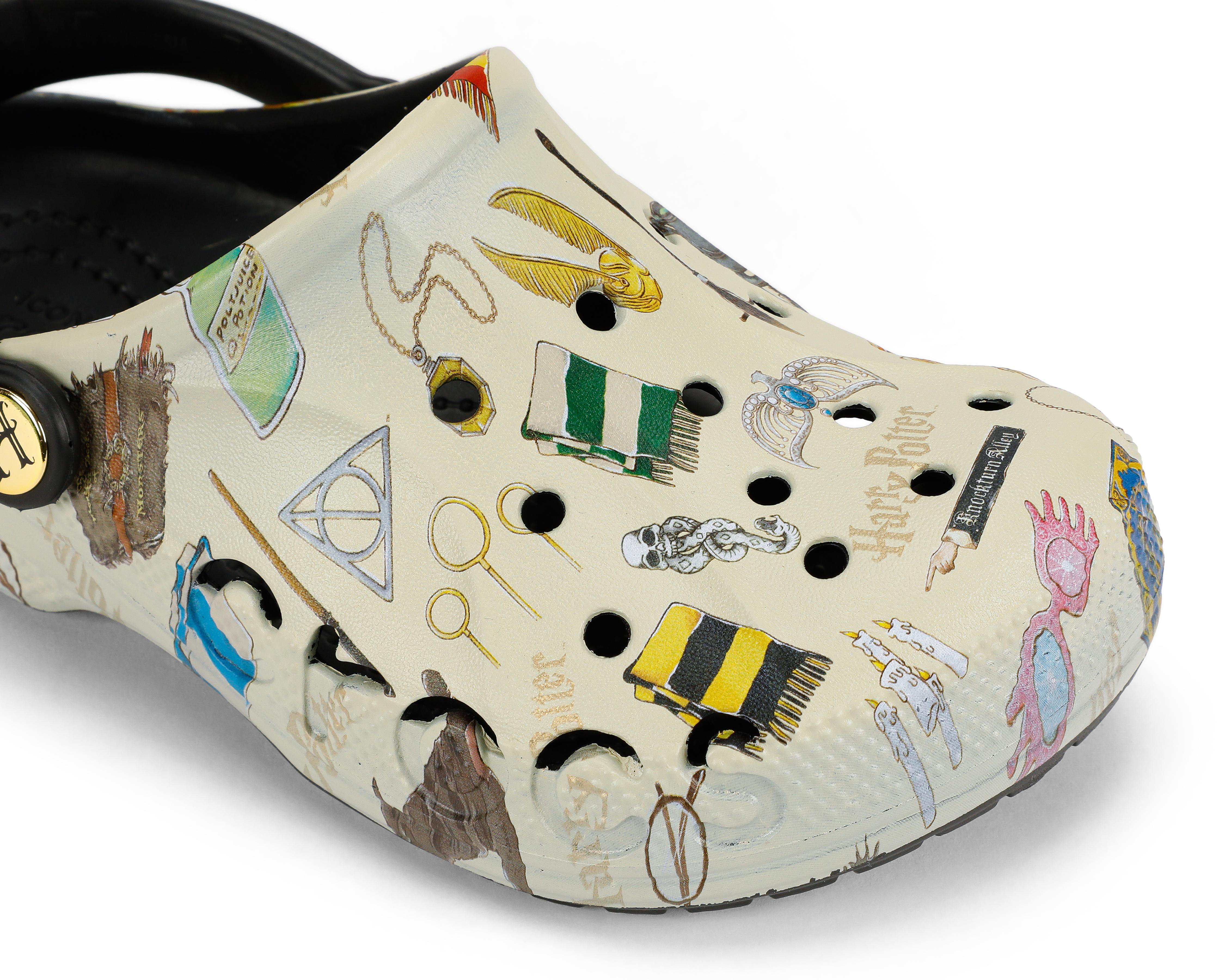 Foto 7 pulgar | Sandalias de Playa Crocs Harry Potter para Niño