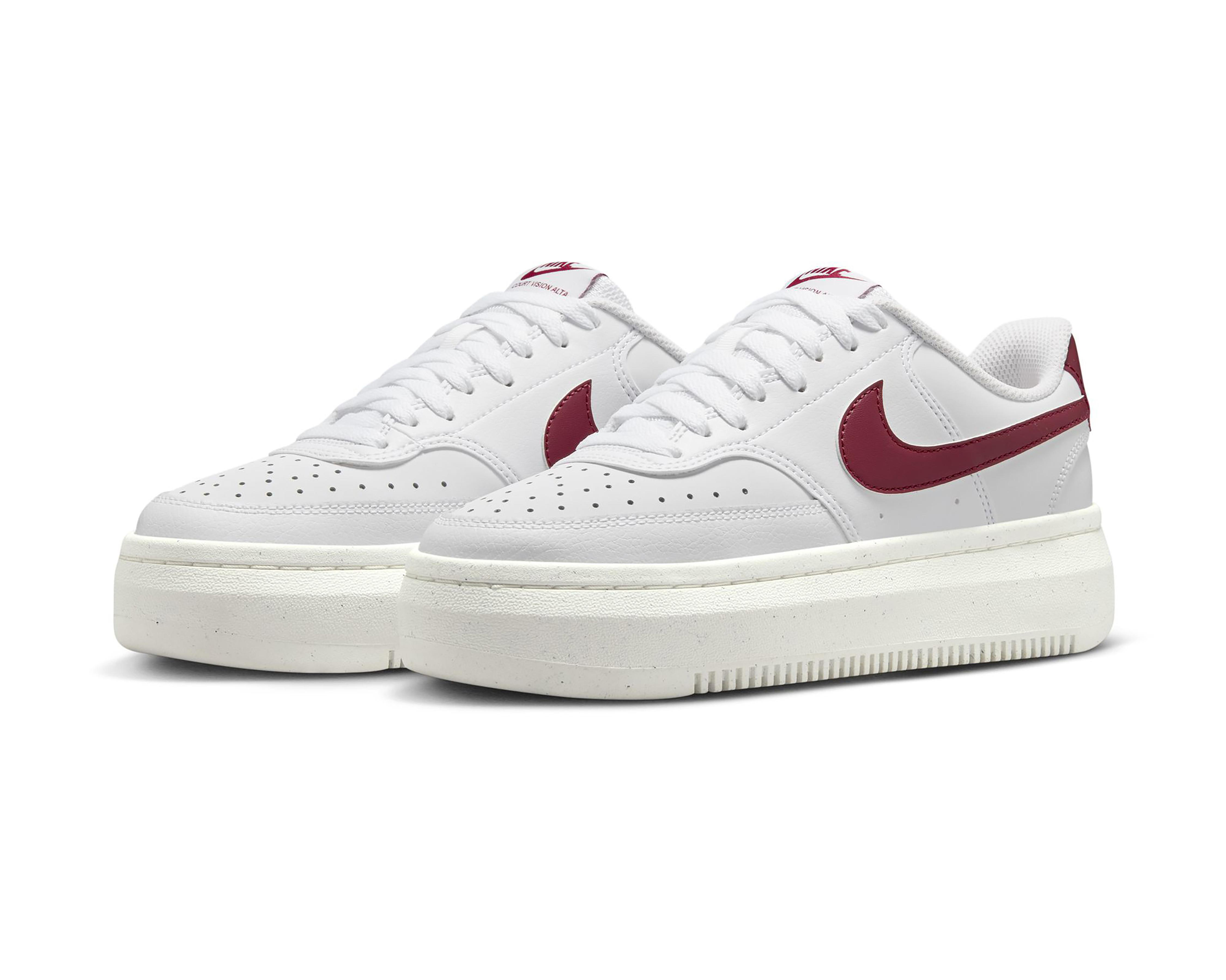 Foto 2 pulgar | Tenis Nike Court Vision Alta para Mujer