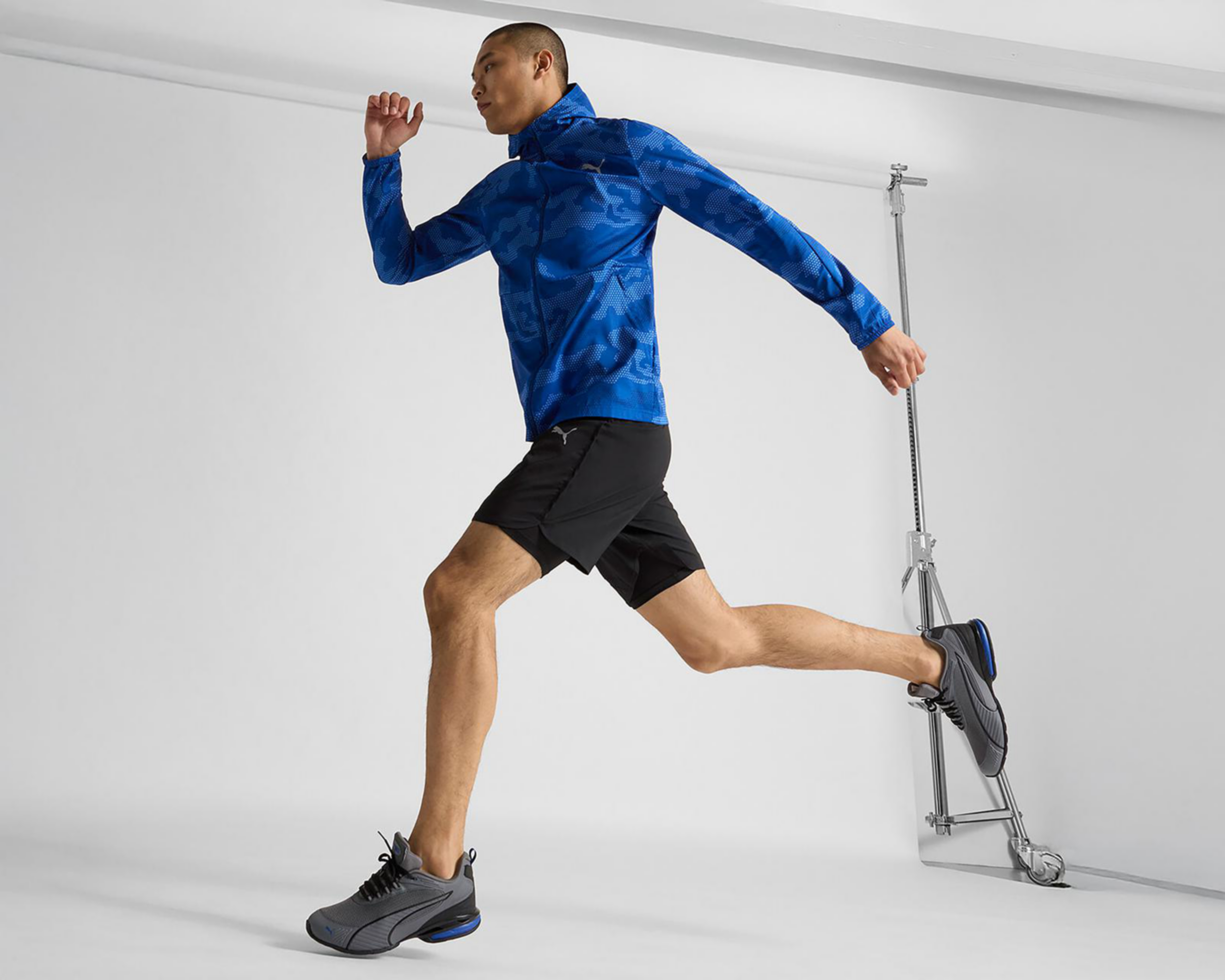 Foto 8 | Tenis para Correr Puma Magnetic para Hombre
