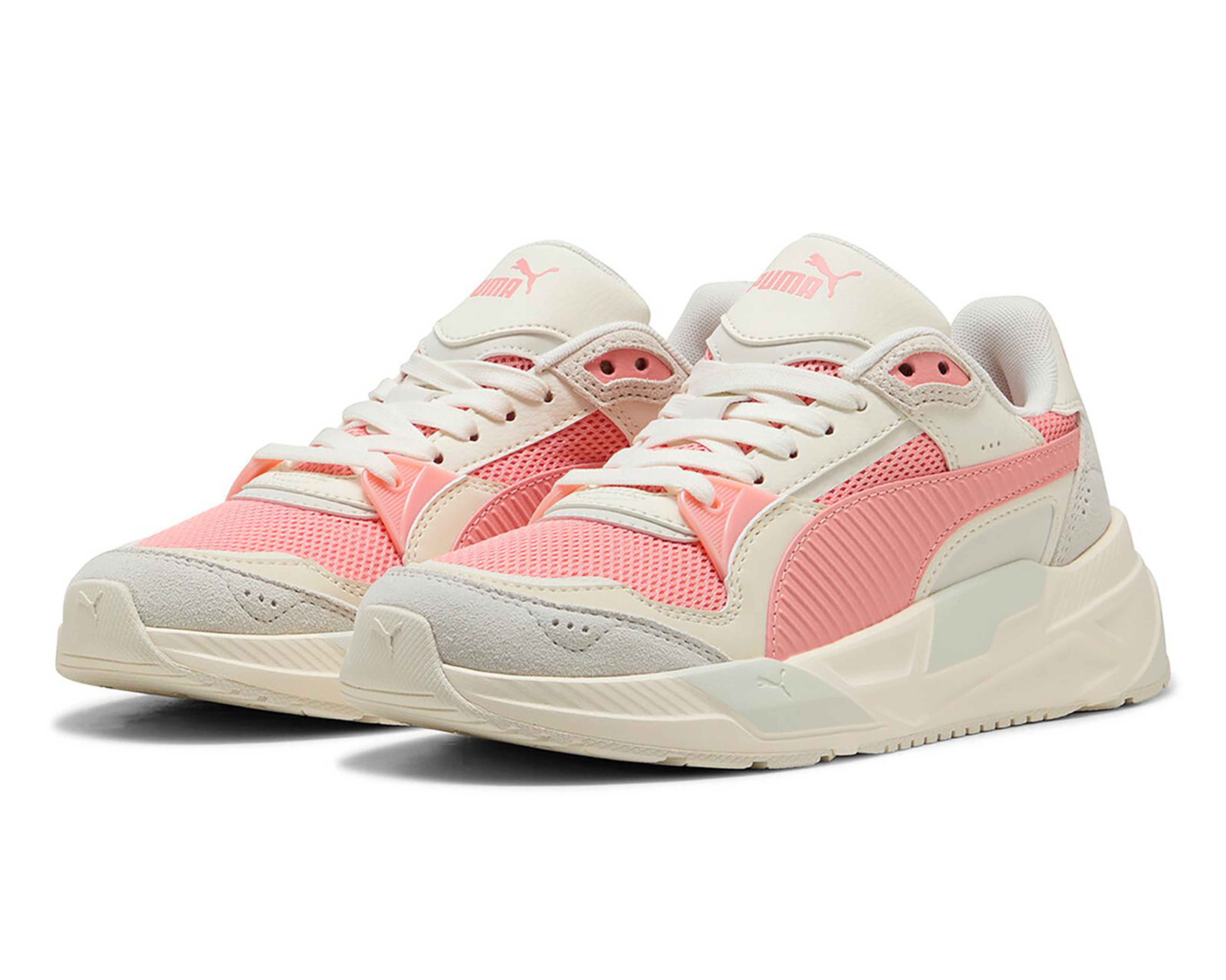 Foto 2 pulgar | Tenis Puma Trinity 2 para Mujer