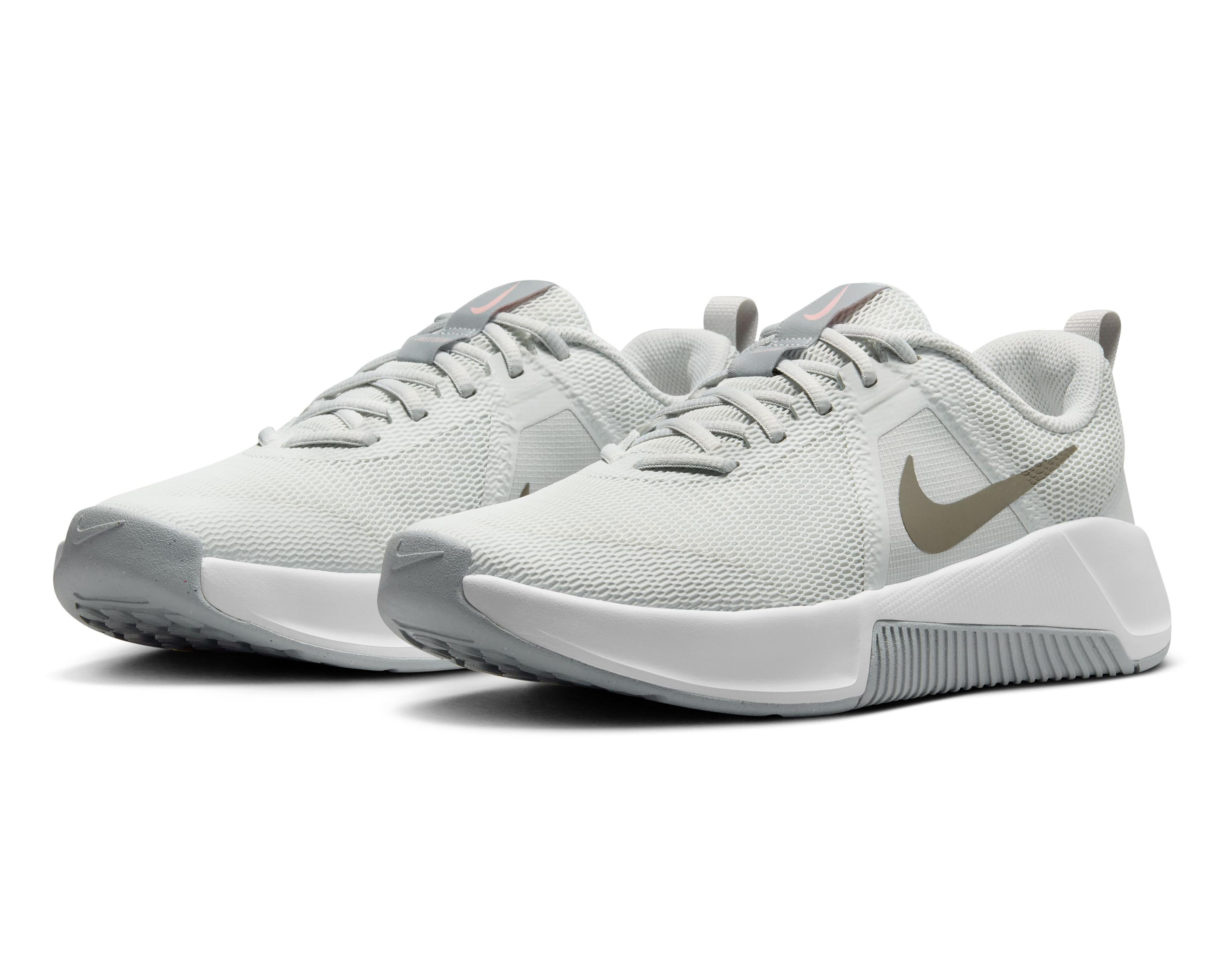 Foto 2 pulgar | Tenis para Entrenamiento Nike MC Trainer 3 para Mujer
