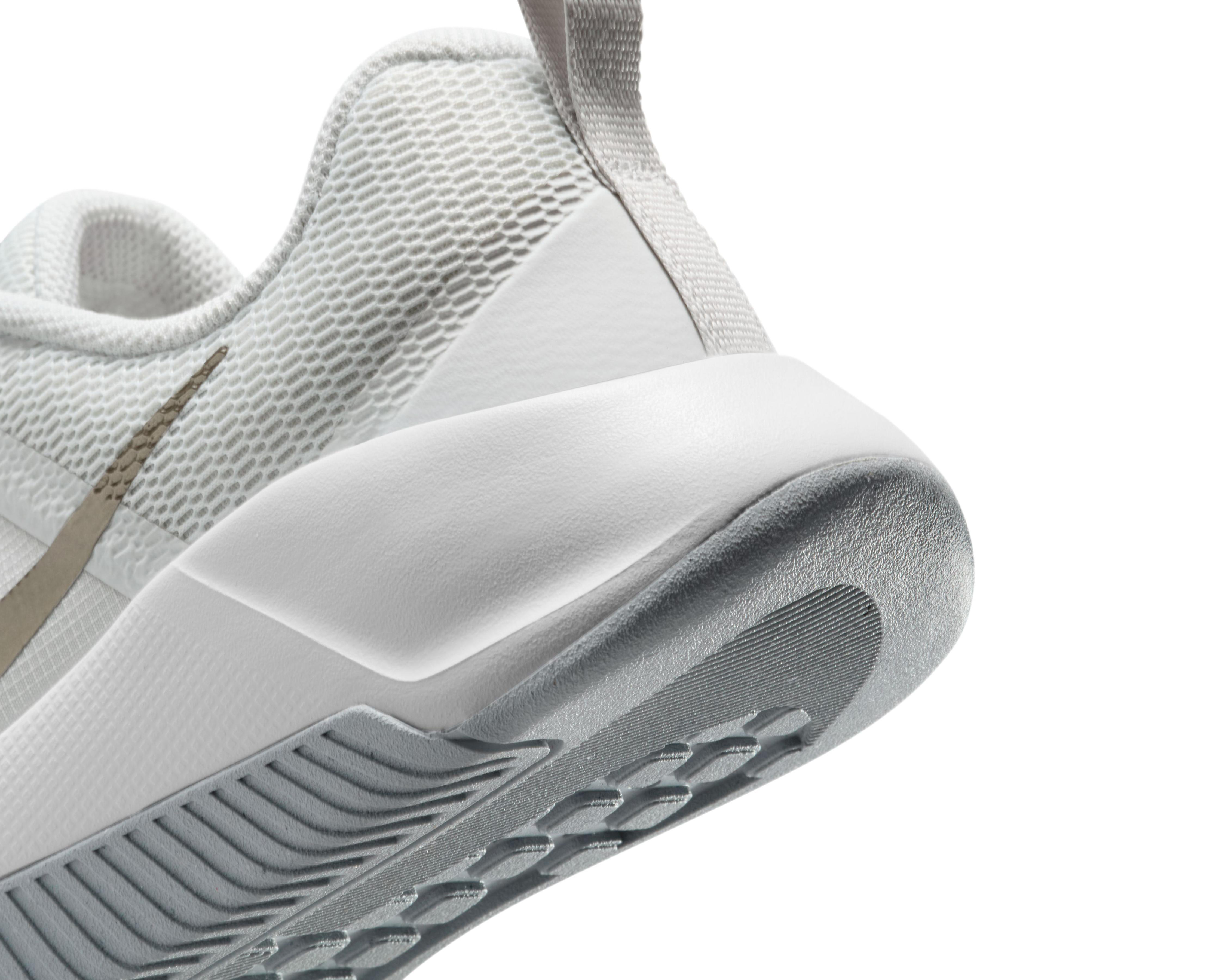 Foto 9 pulgar | Tenis para Entrenamiento Nike MC Trainer 3 para Mujer