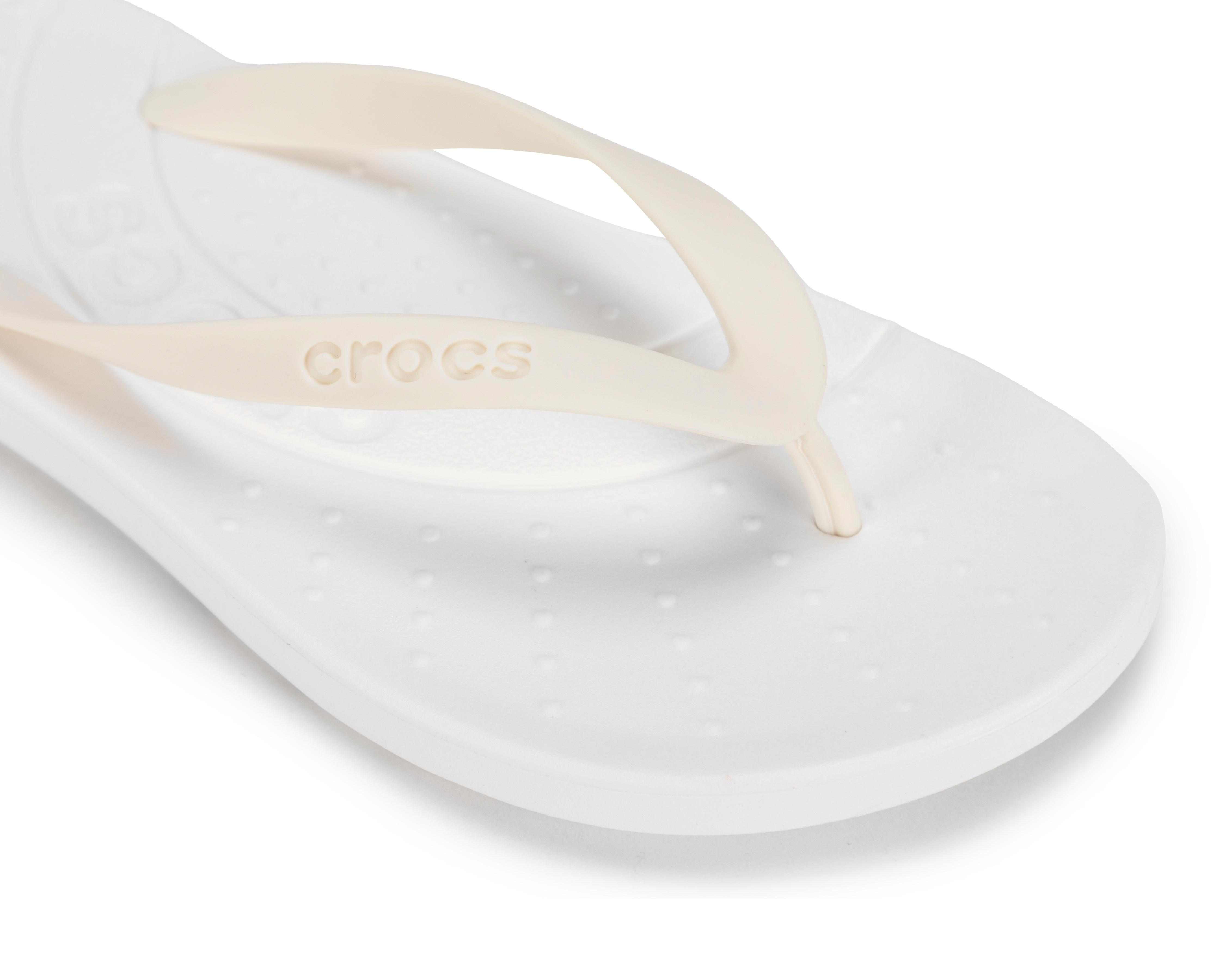Foto 7 pulgar | Sandalias de Playa Crocs para Mujer