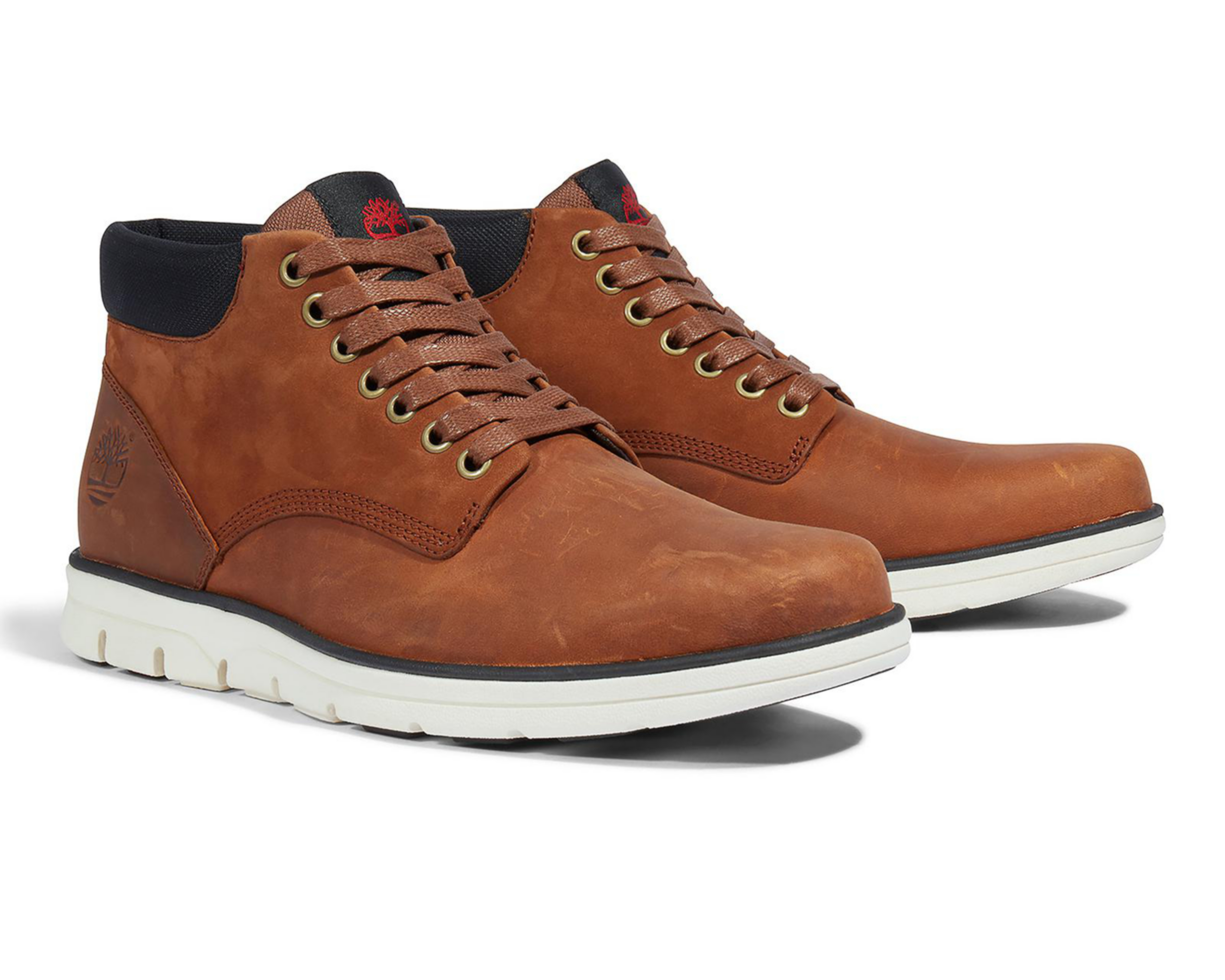 Foto 2 pulgar | Botas Timberland Bradstreet Chukka de Piel para Hombre
