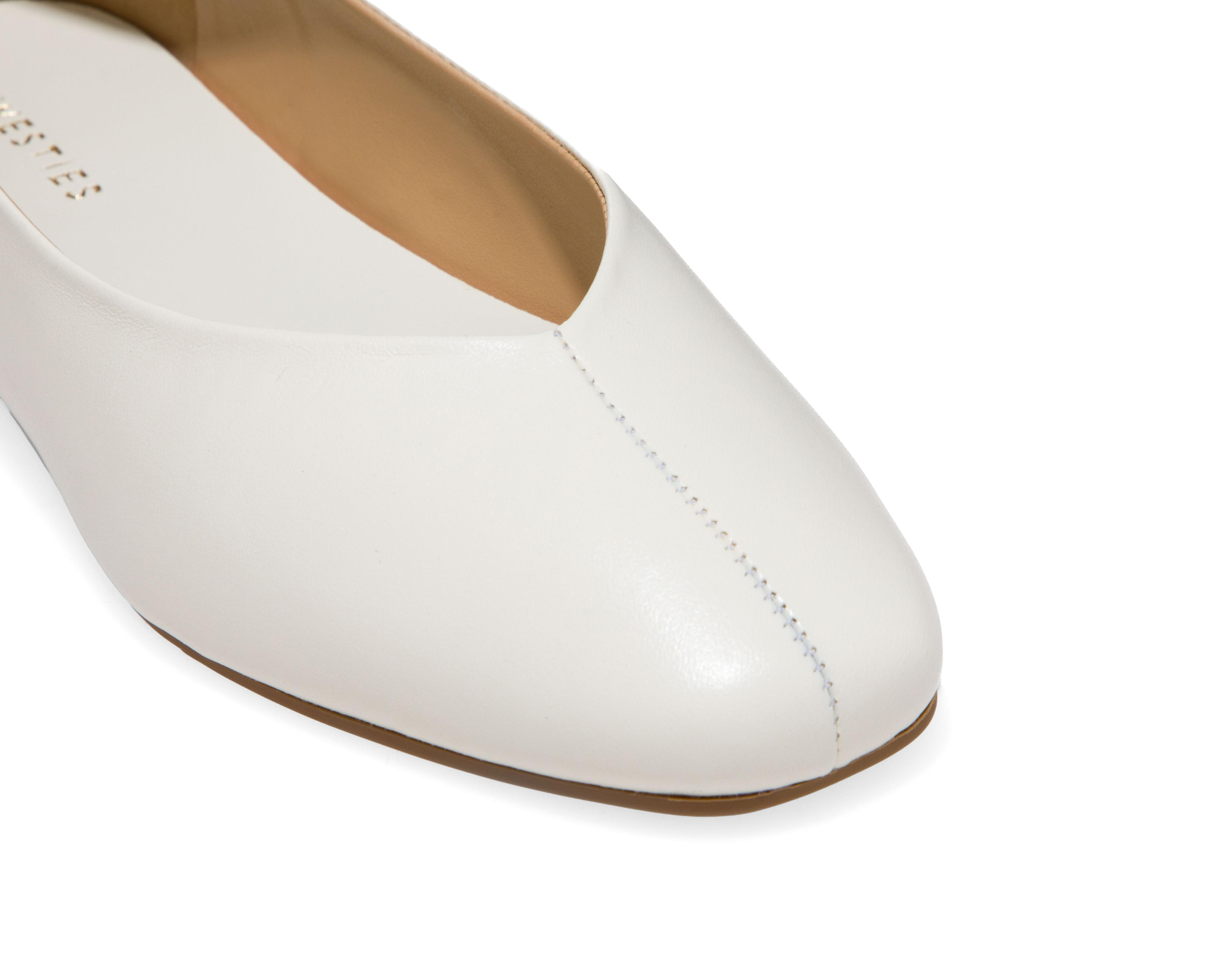 Foto 7 pulgar | Flats Westies de Piel Baggaley para Mujer