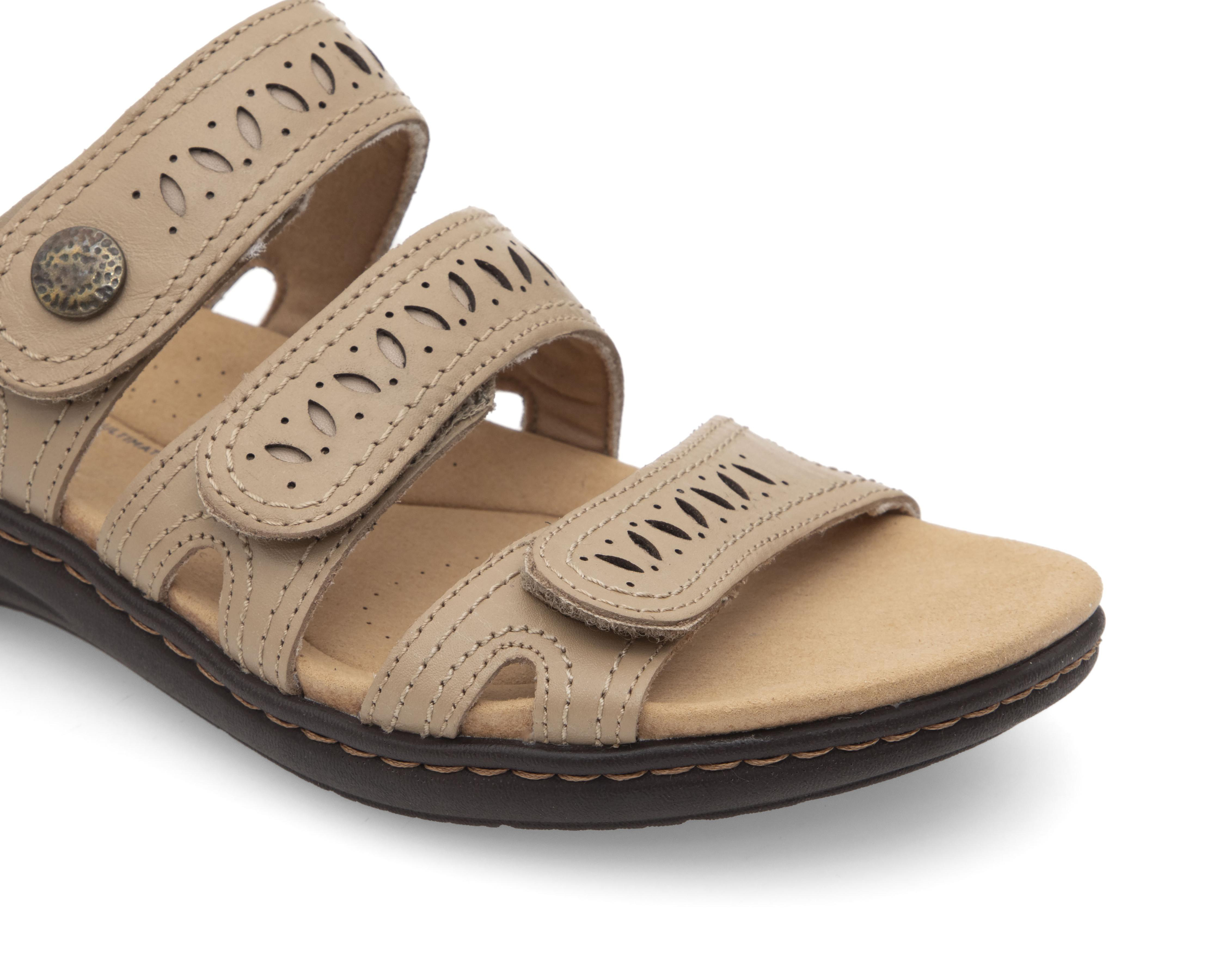 Foto 7 pulgar | Zapatos Confort Clarks de Piel para Mujer