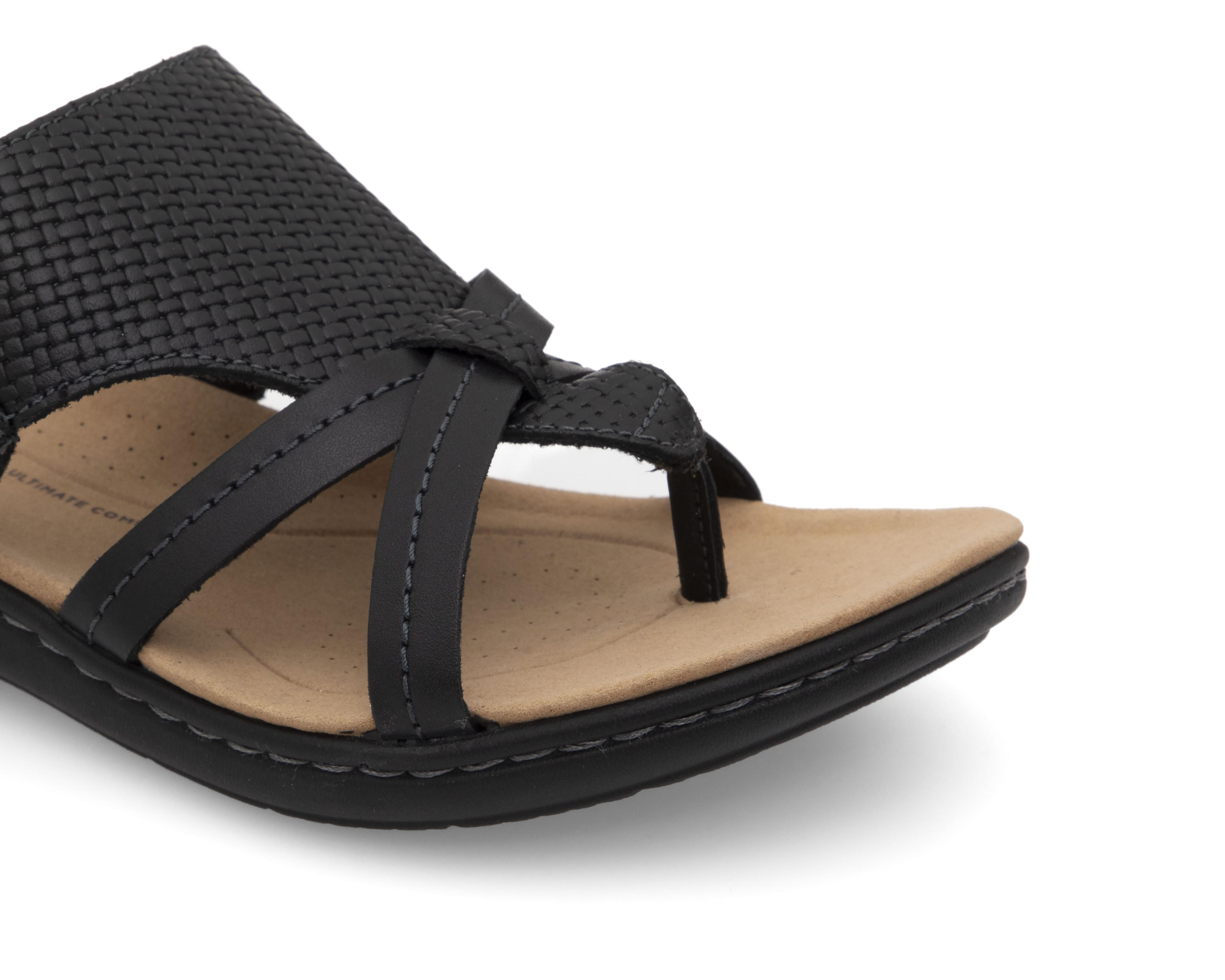 Foto 7 pulgar | Sandalias Confort Clarks de Piel para Mujer