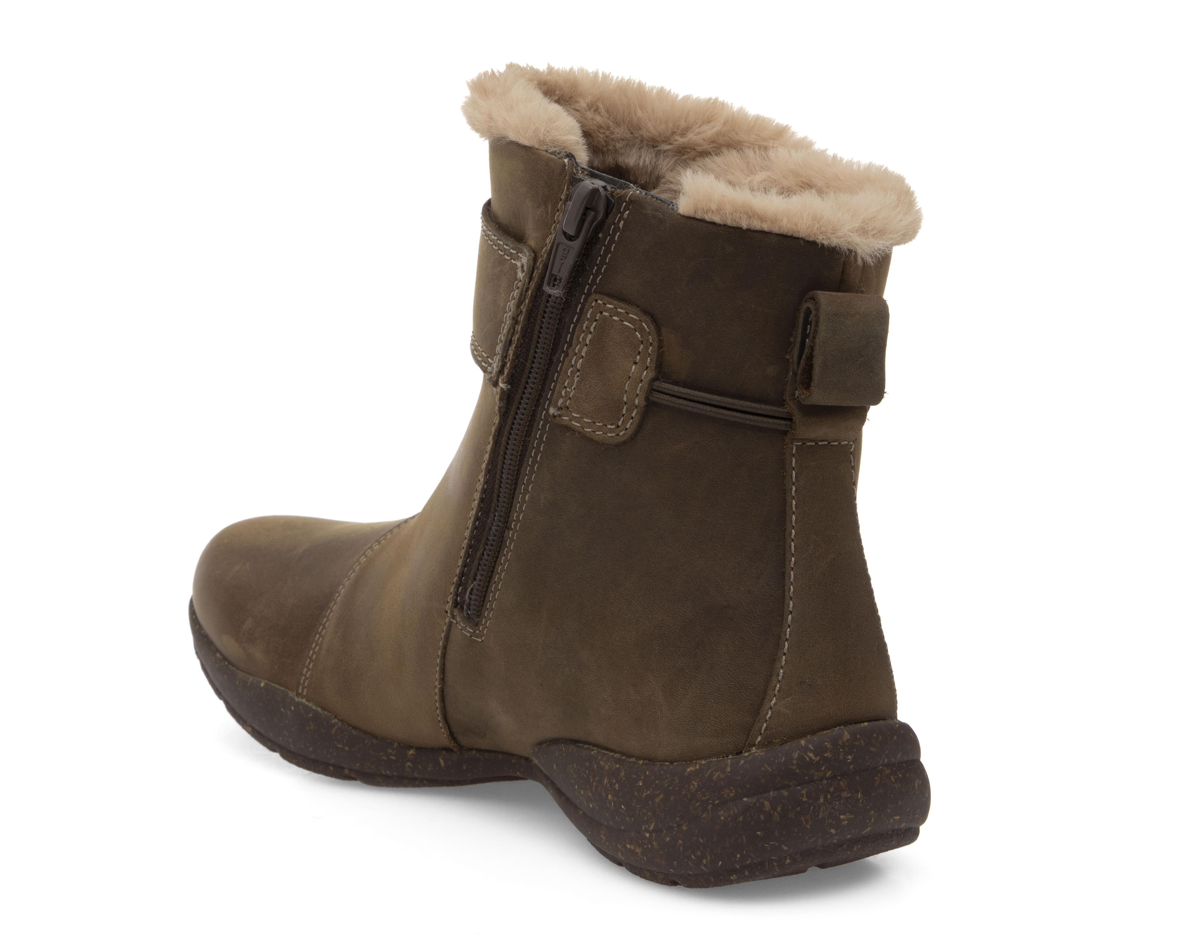 Foto 4 pulgar | Botas Confort Clarks Roseville de Piel para Mujer