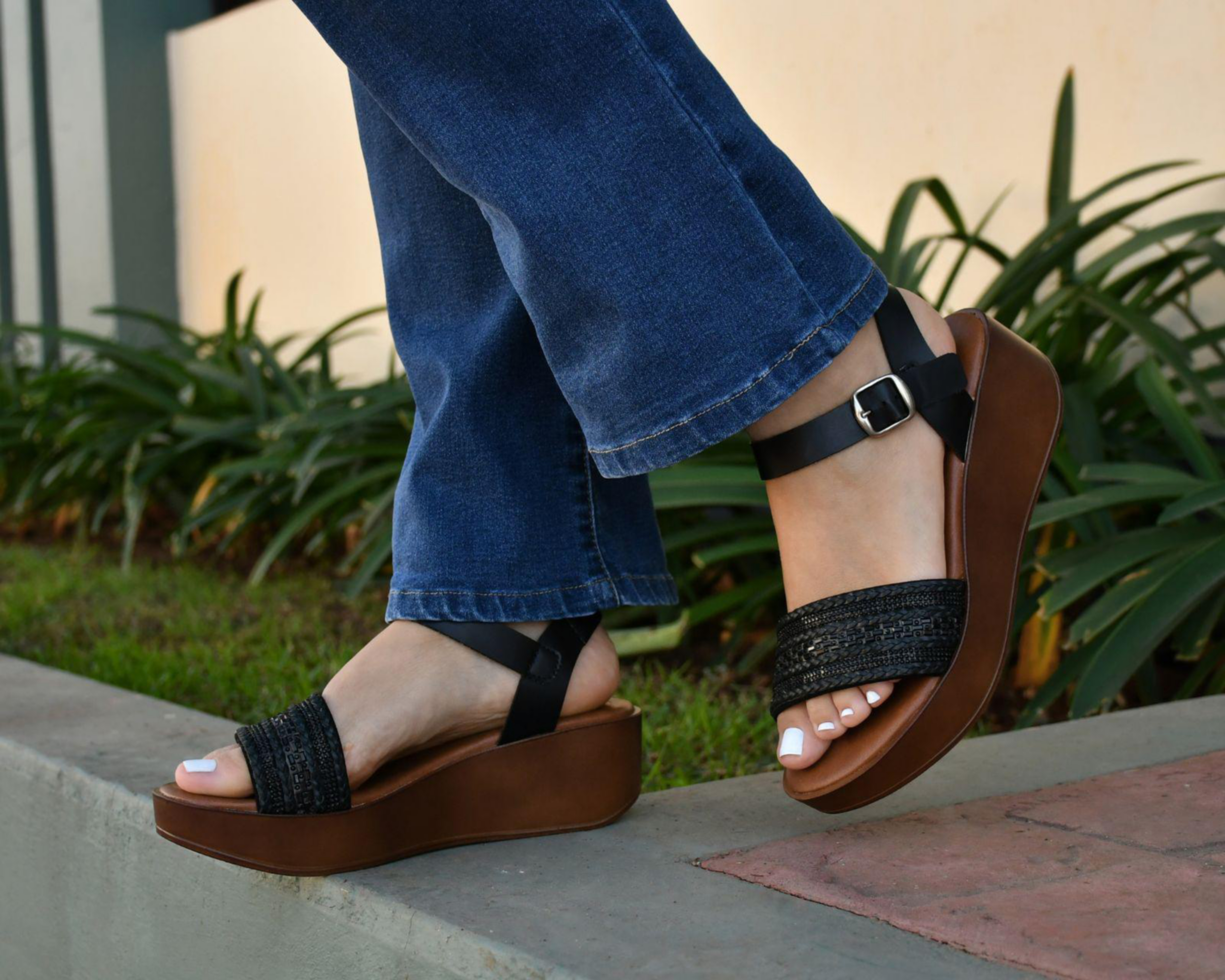 Foto 8 pulgar | Sandalias Casuales 18 Forever para Mujer