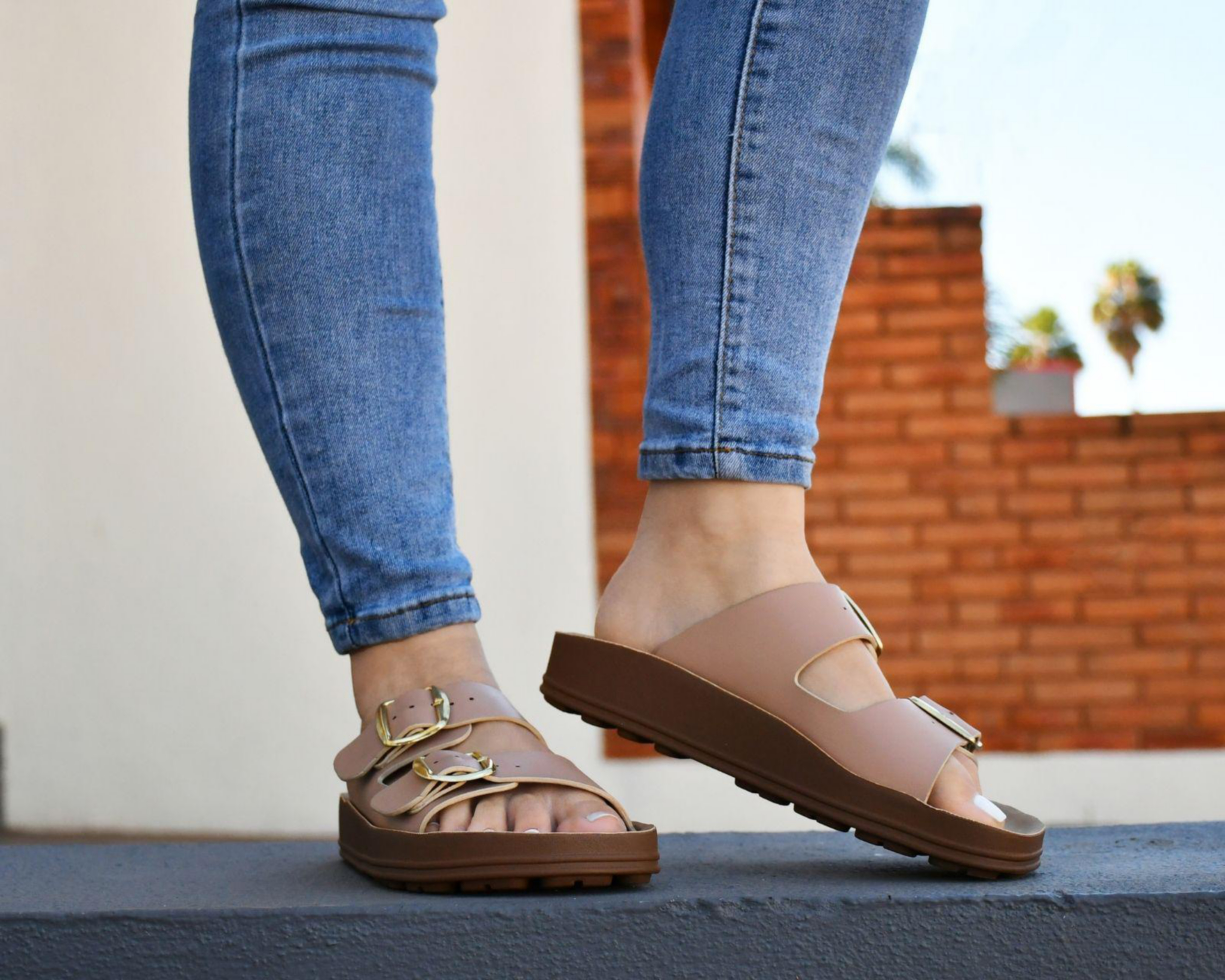 Foto 8 pulgar | Sandalias Casuales Refill para Mujer