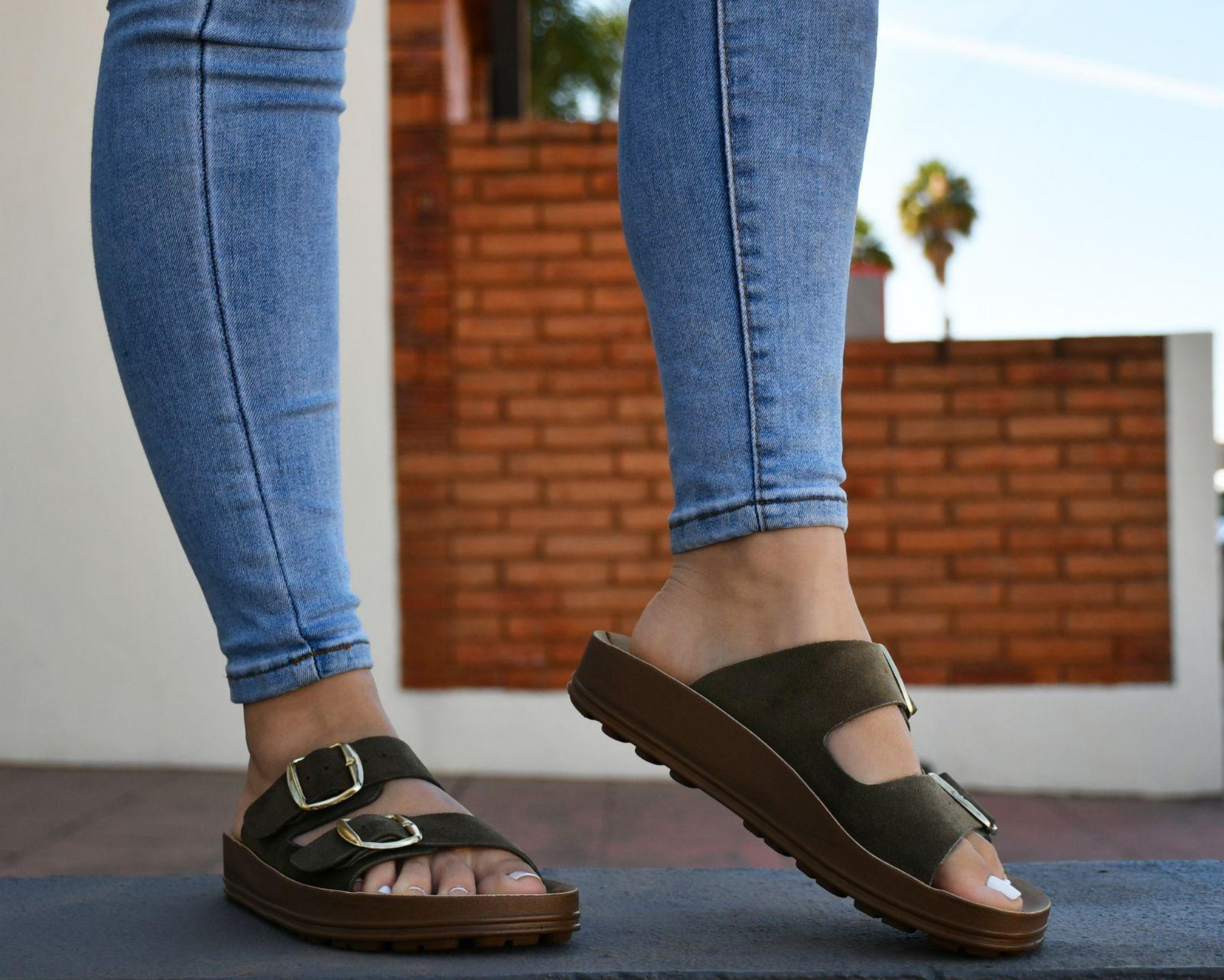 Foto 8 pulgar | Sandalias Casuales Refill para Mujer