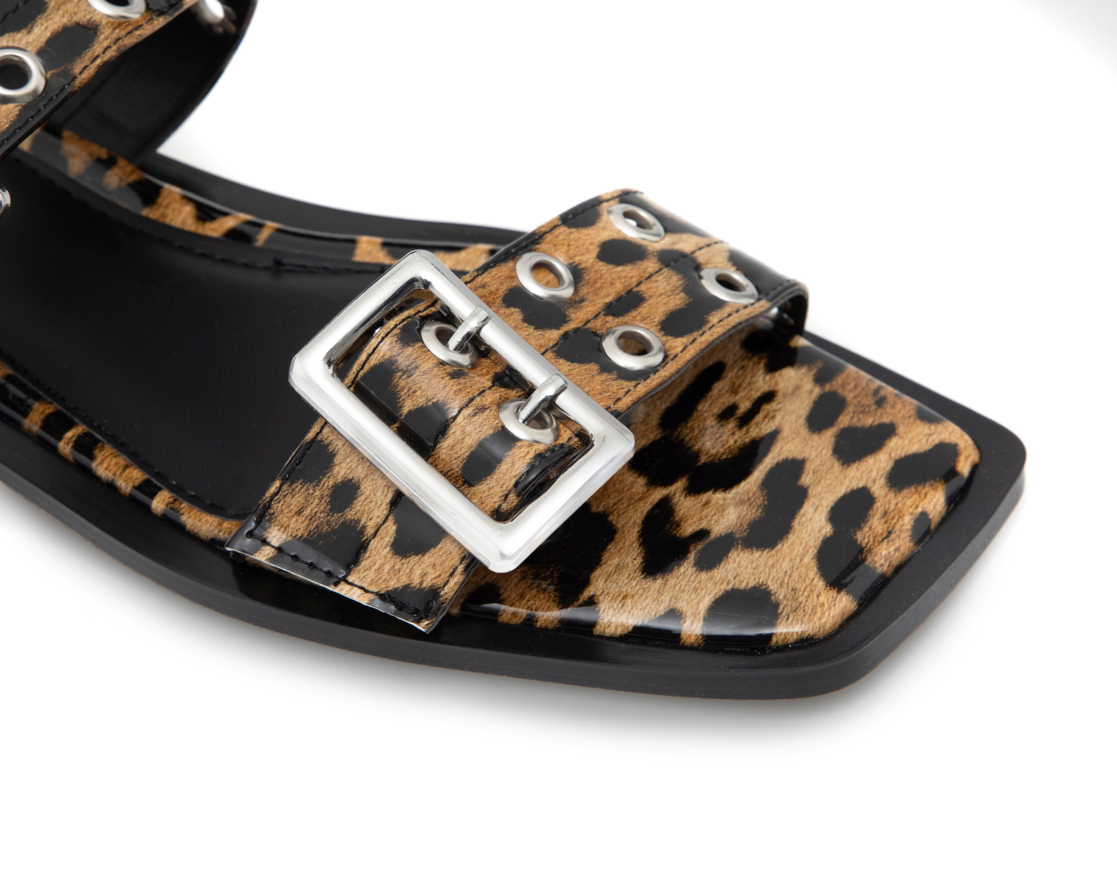 Foto 7 pulgar | Sandalias Casuales Strona para Mujer