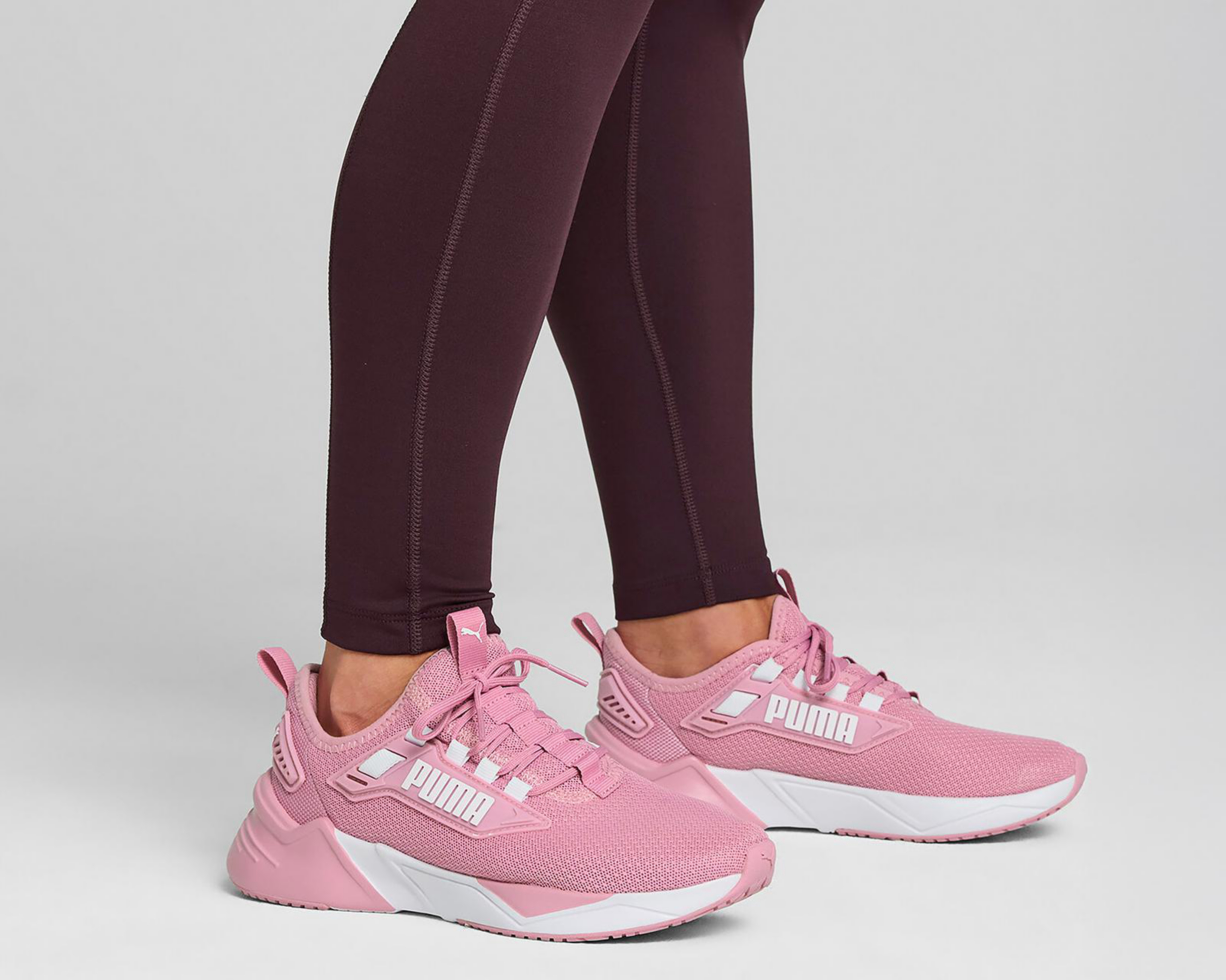 Foto 8 pulgar | Tenis para Correr Puma Retaliate 3 para Mujer