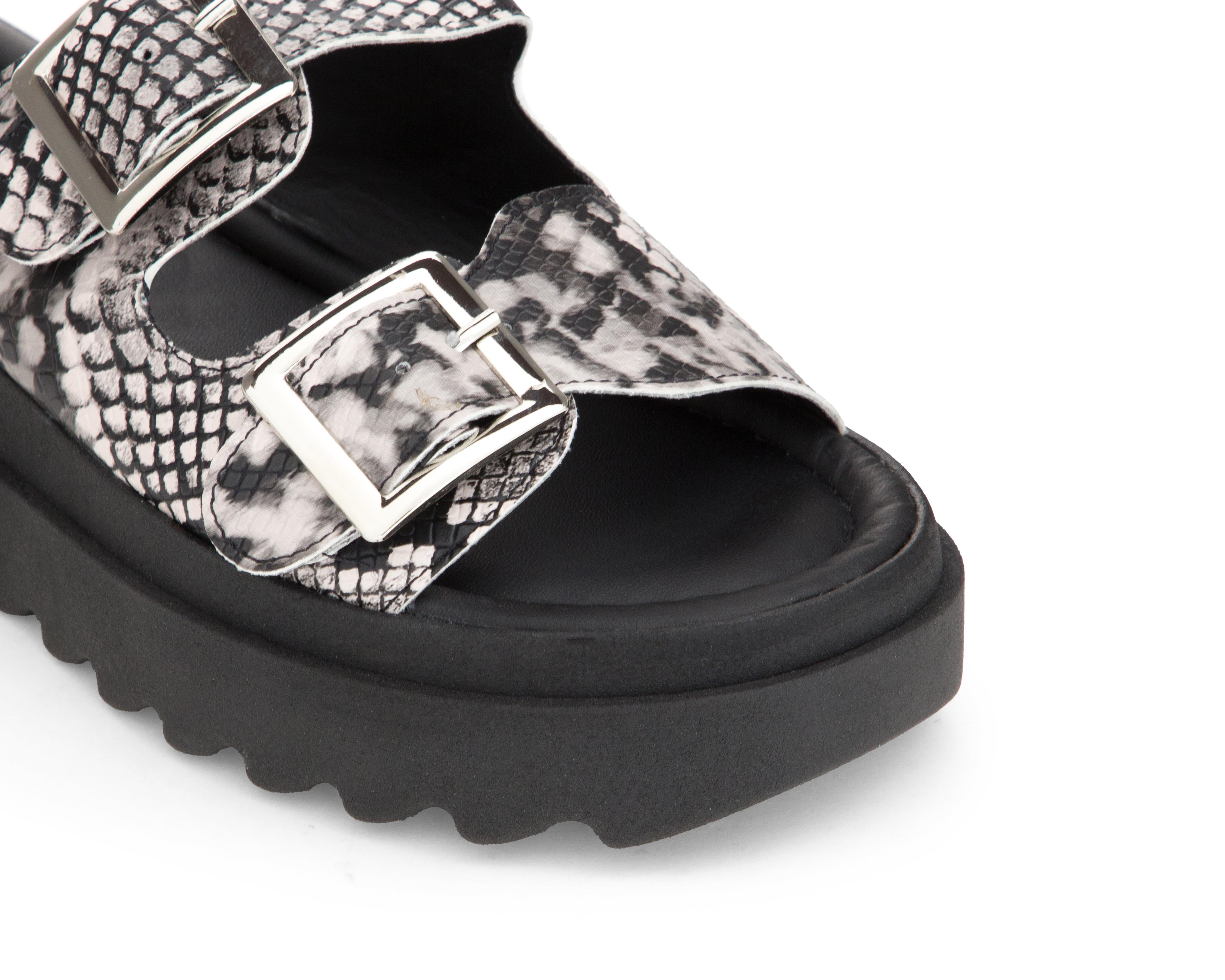 Foto 7 pulgar | Sandalias Casuales Strona para Mujer